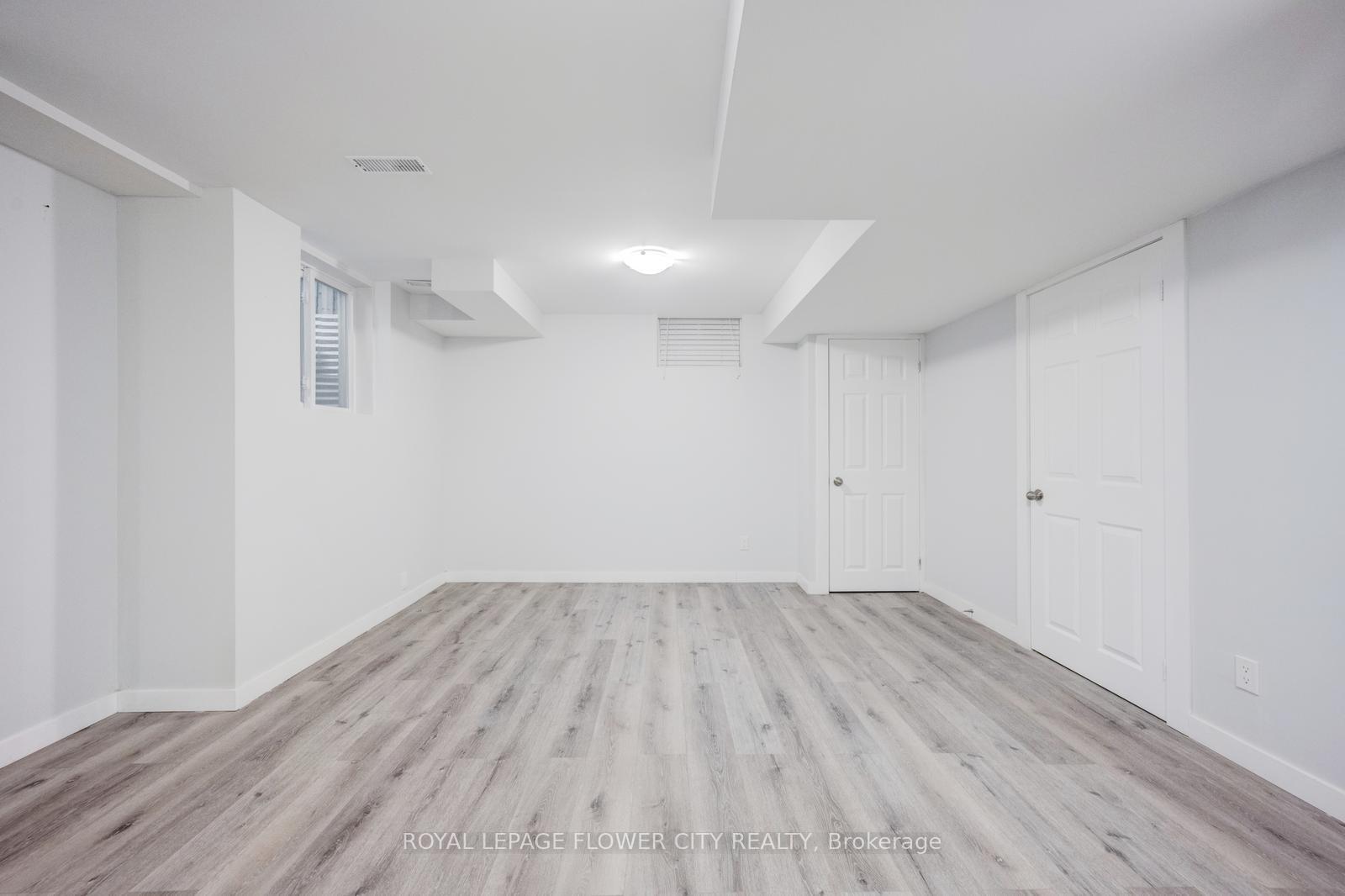 Photo 35 of 7 Tonalite Road, Brampton, Vales of Castlemore — HOMEH