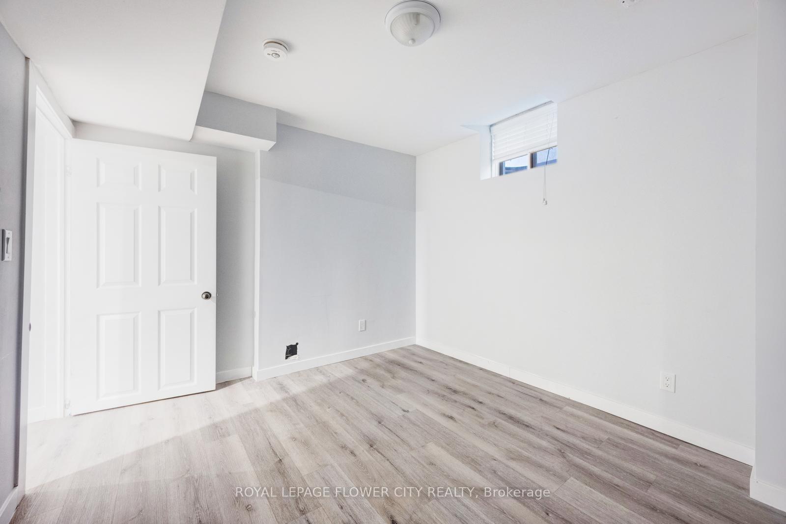 Photo 39 of 7 Tonalite Road, Brampton, Vales of Castlemore — HOMEH