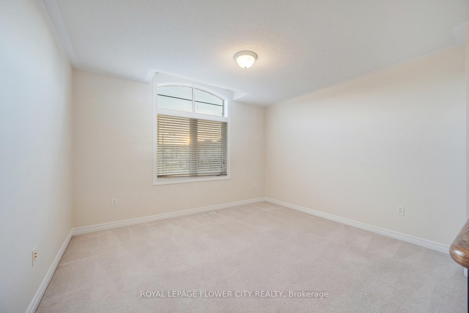 Photo 47 of 7 Tonalite Road, Brampton, Vales of Castlemore — HOMEH