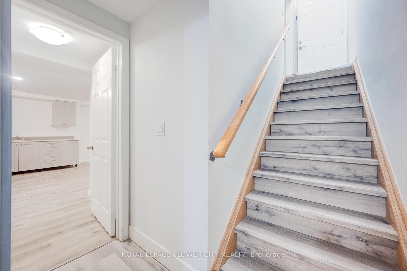 Photo 48 of 7 Tonalite Road, Brampton, Vales of Castlemore — HOMEH