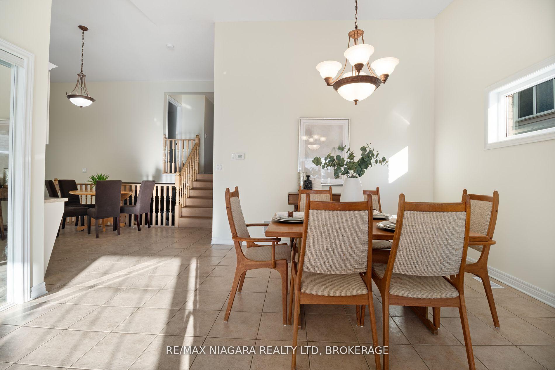 Photo 5 of 75 Mcbride Drive, St. Catharines, Rykert/Vansickle — HOMEH