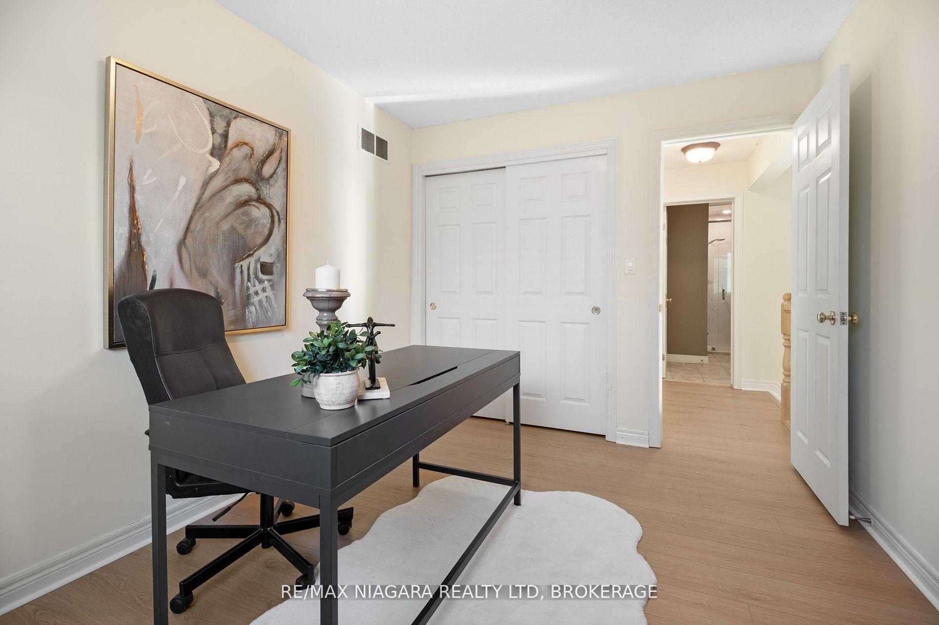 Photo 10 of 75 Mcbride Drive, St. Catharines, Rykert/Vansickle — HOMEH