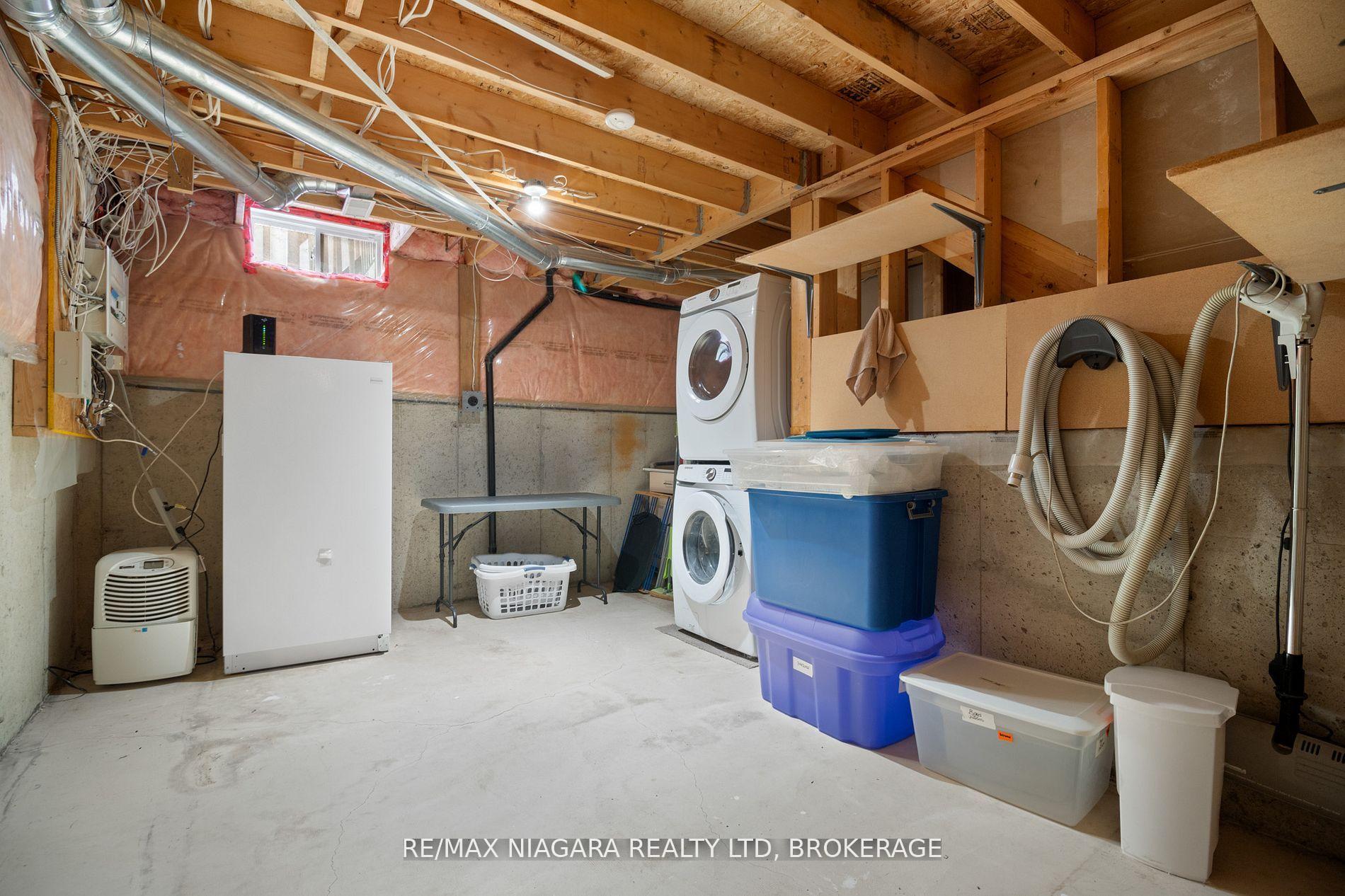 Photo 27 of 75 Mcbride Drive, St. Catharines, Rykert/Vansickle — HOMEH
