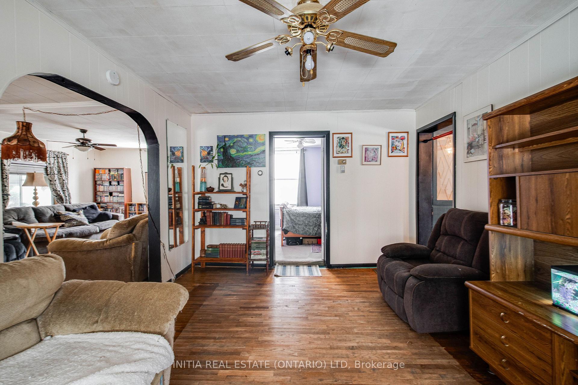 Photo 37 of 61 St Catharine Street, St. Thomas — HOMEH