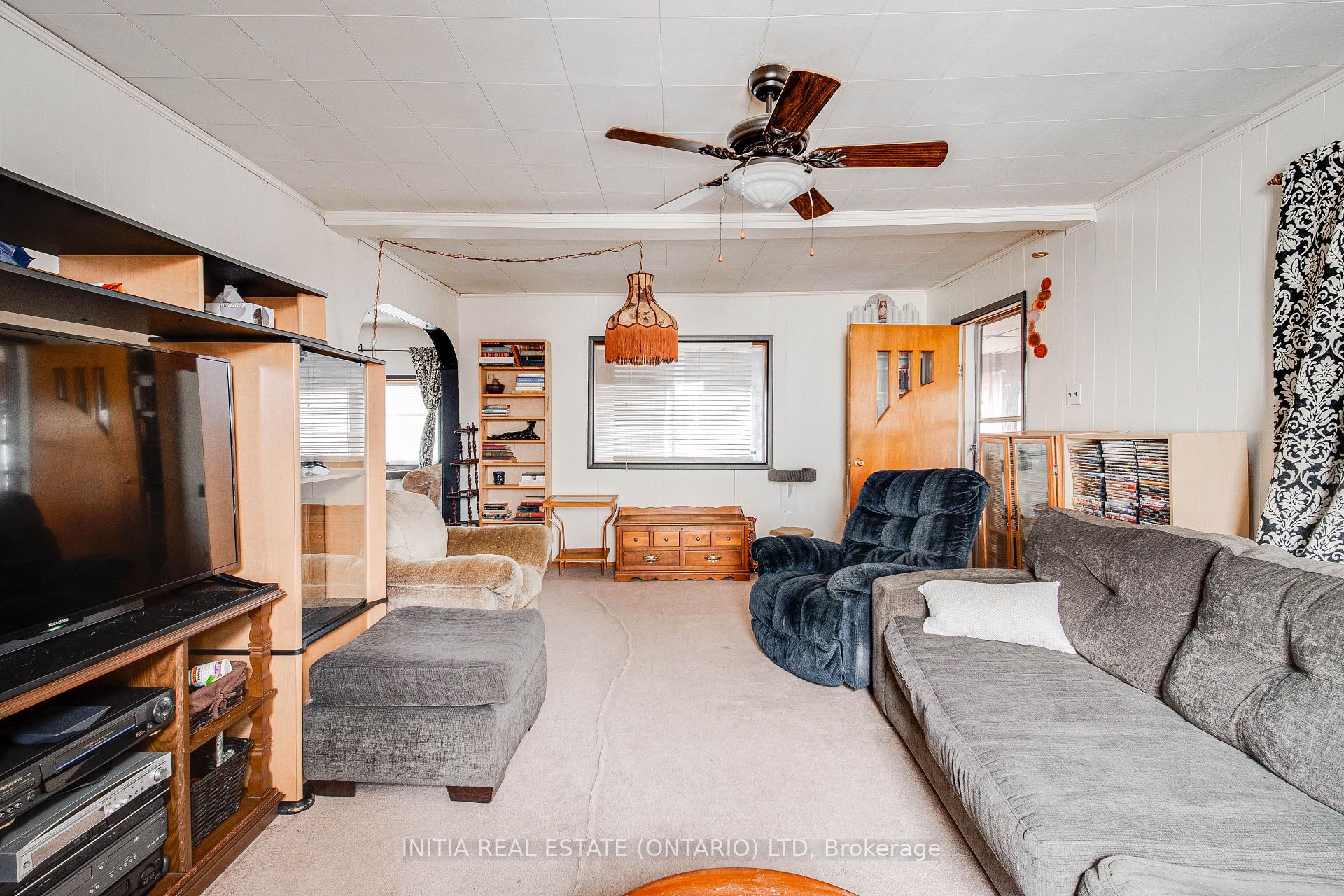 Photo 41 of 61 St Catharine Street, St. Thomas — HOMEH