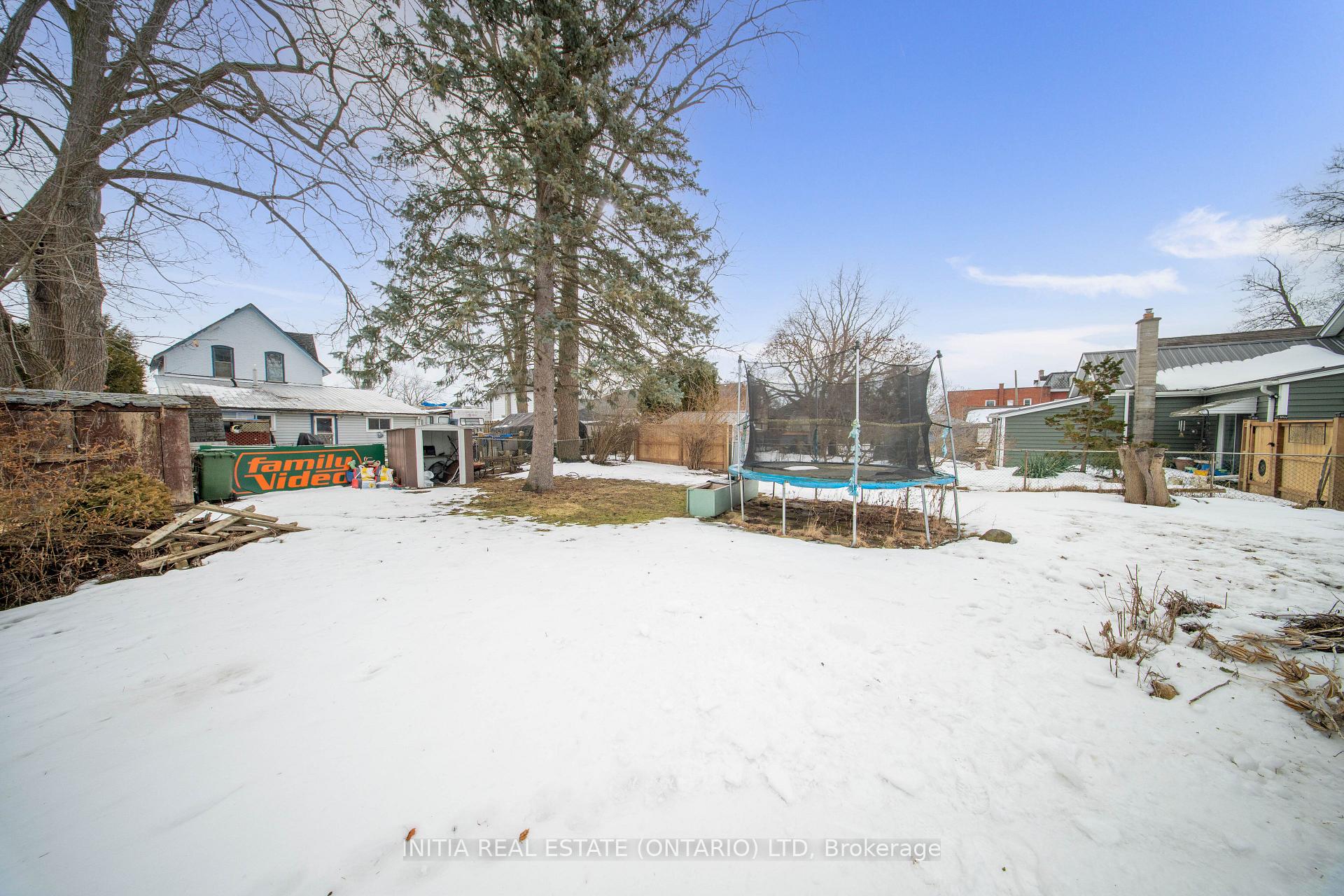 Photo 47 of 61 St Catharine Street, St. Thomas — HOMEH