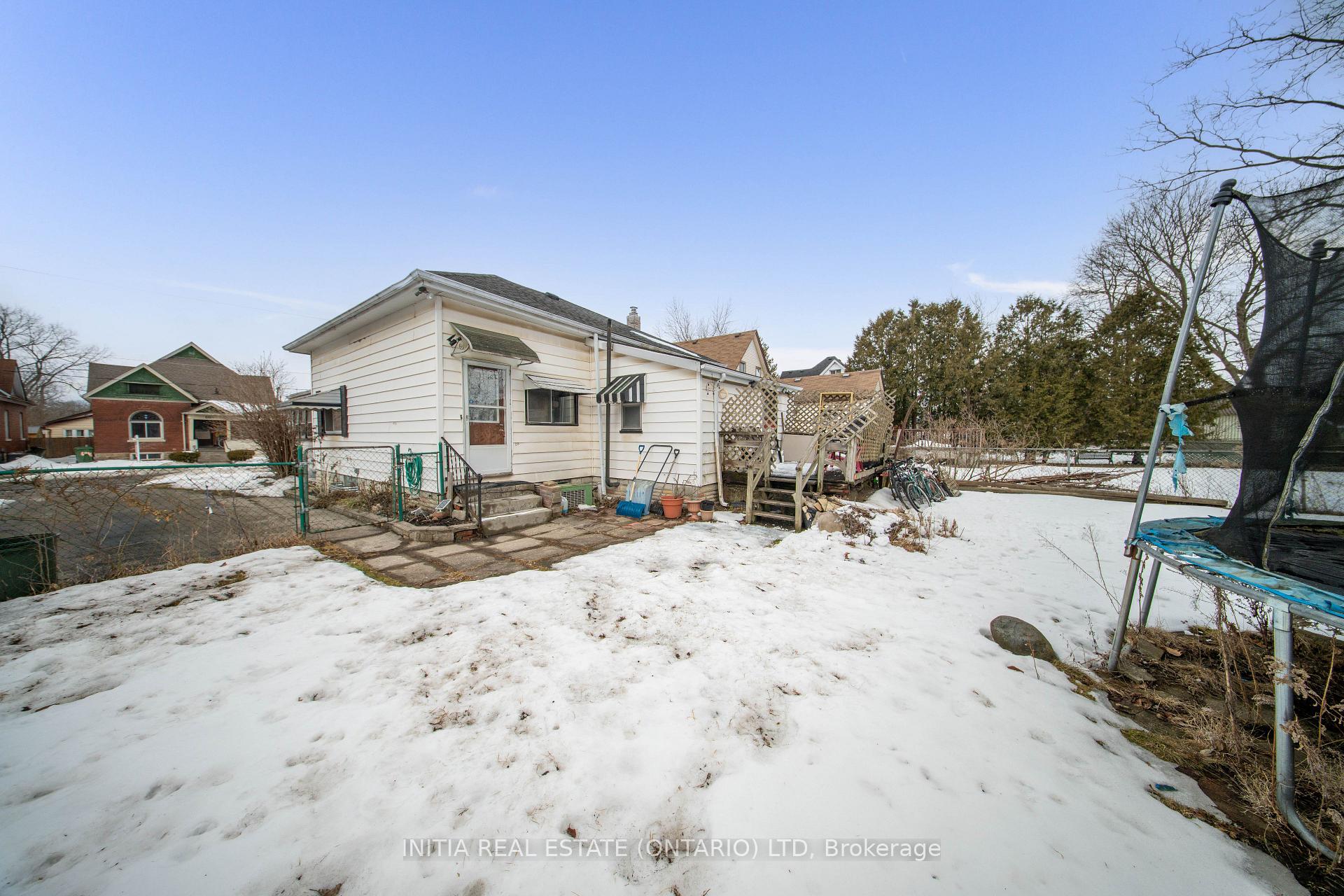 Photo 50 of 61 St Catharine Street, St. Thomas — HOMEH