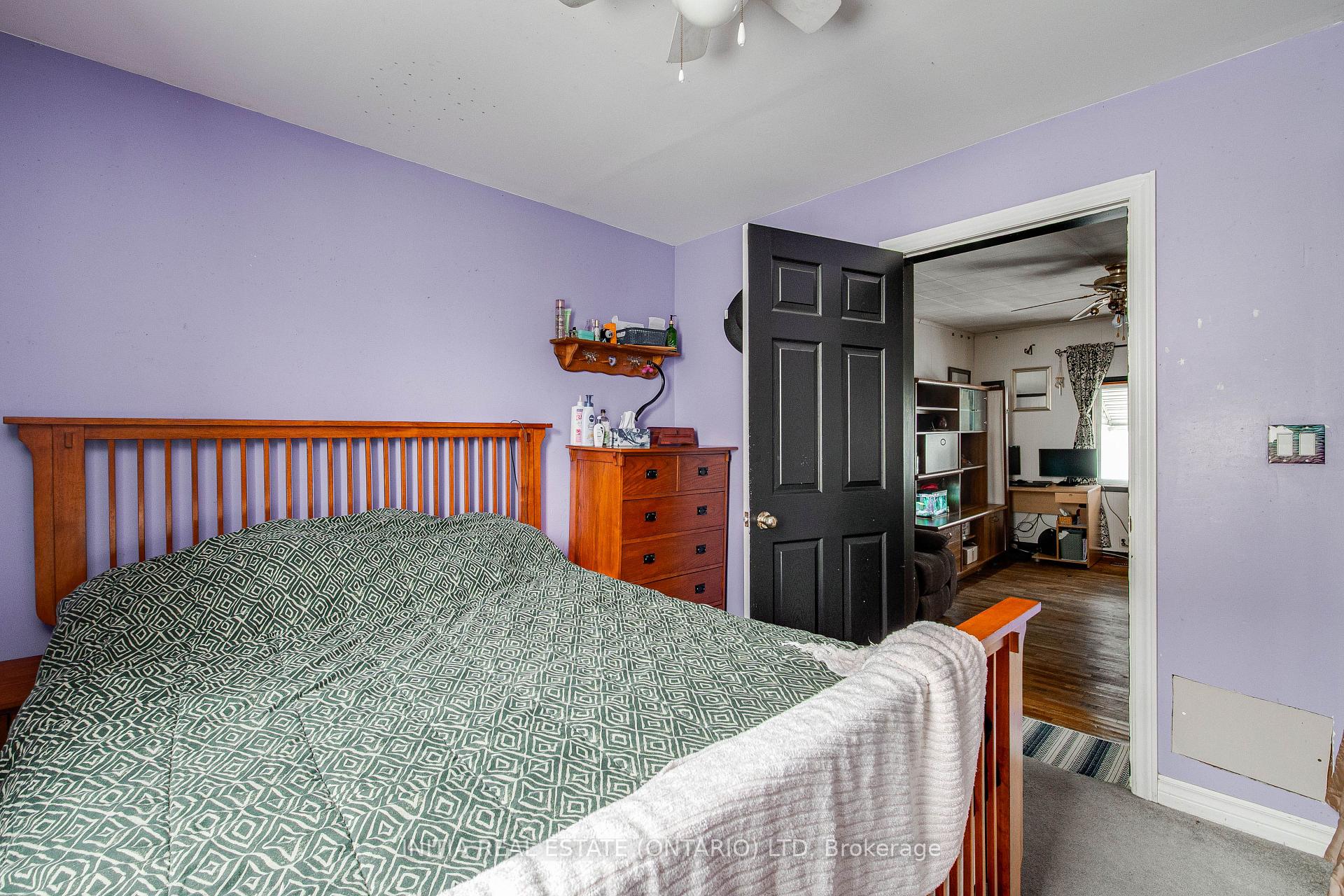 Photo 16 of 61 St Catharine Street, St. Thomas — HOMEH