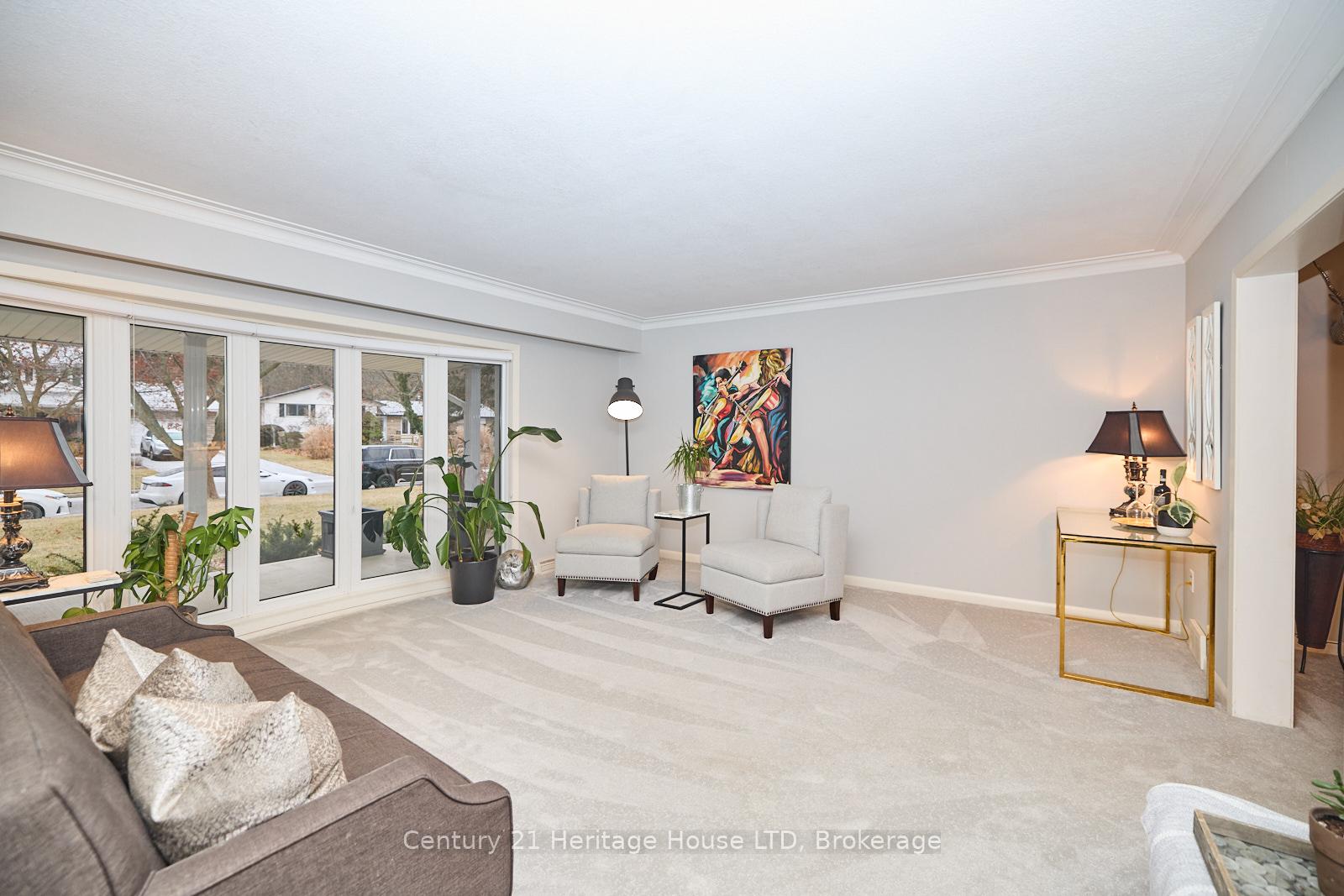 Photo 6 of 266 Riverview Boulevard, St. Catharines, Glendale/Glenridge — HOMEH