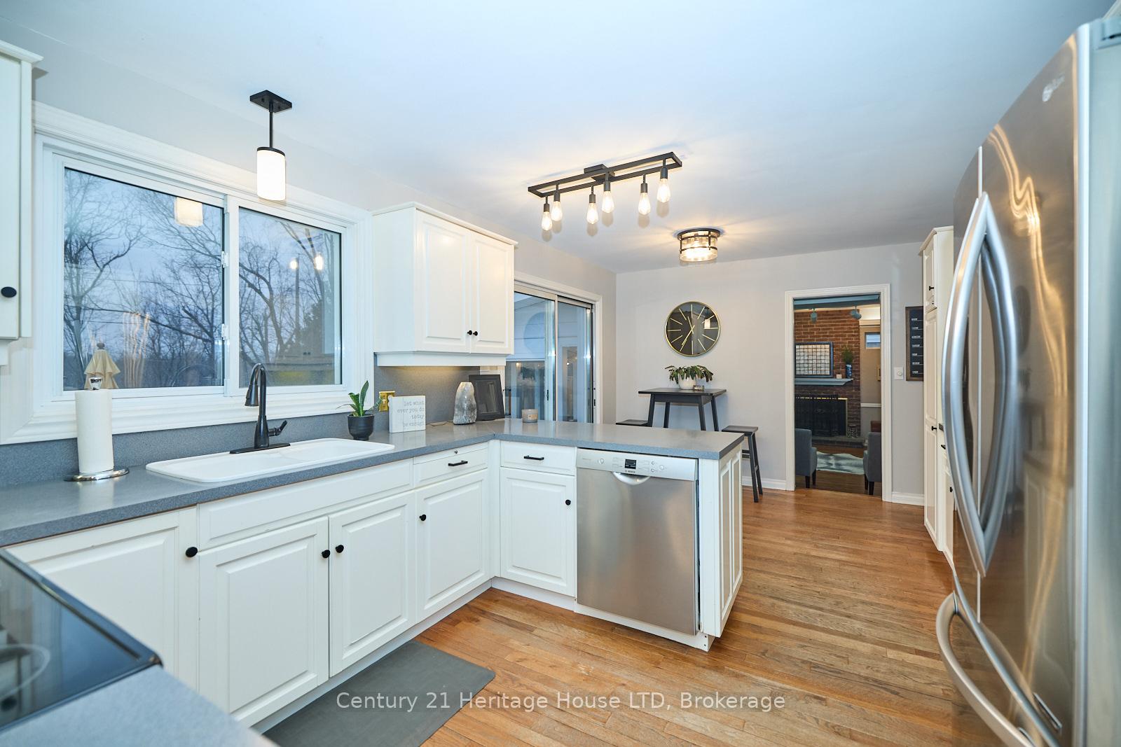 Photo 31 of 266 Riverview Boulevard, St. Catharines, Glendale/Glenridge — HOMEH