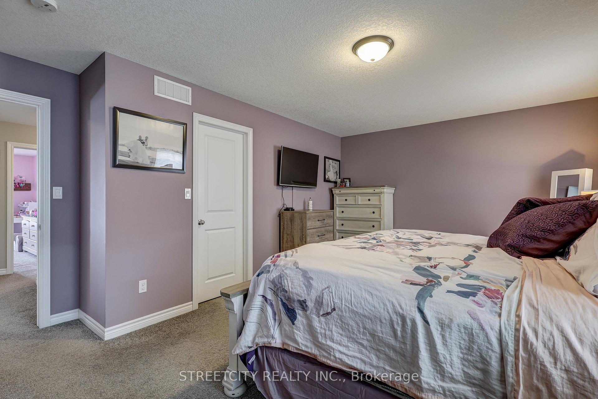 Photo 14 of 26 Bridle Path, St. Thomas — HOMEH
