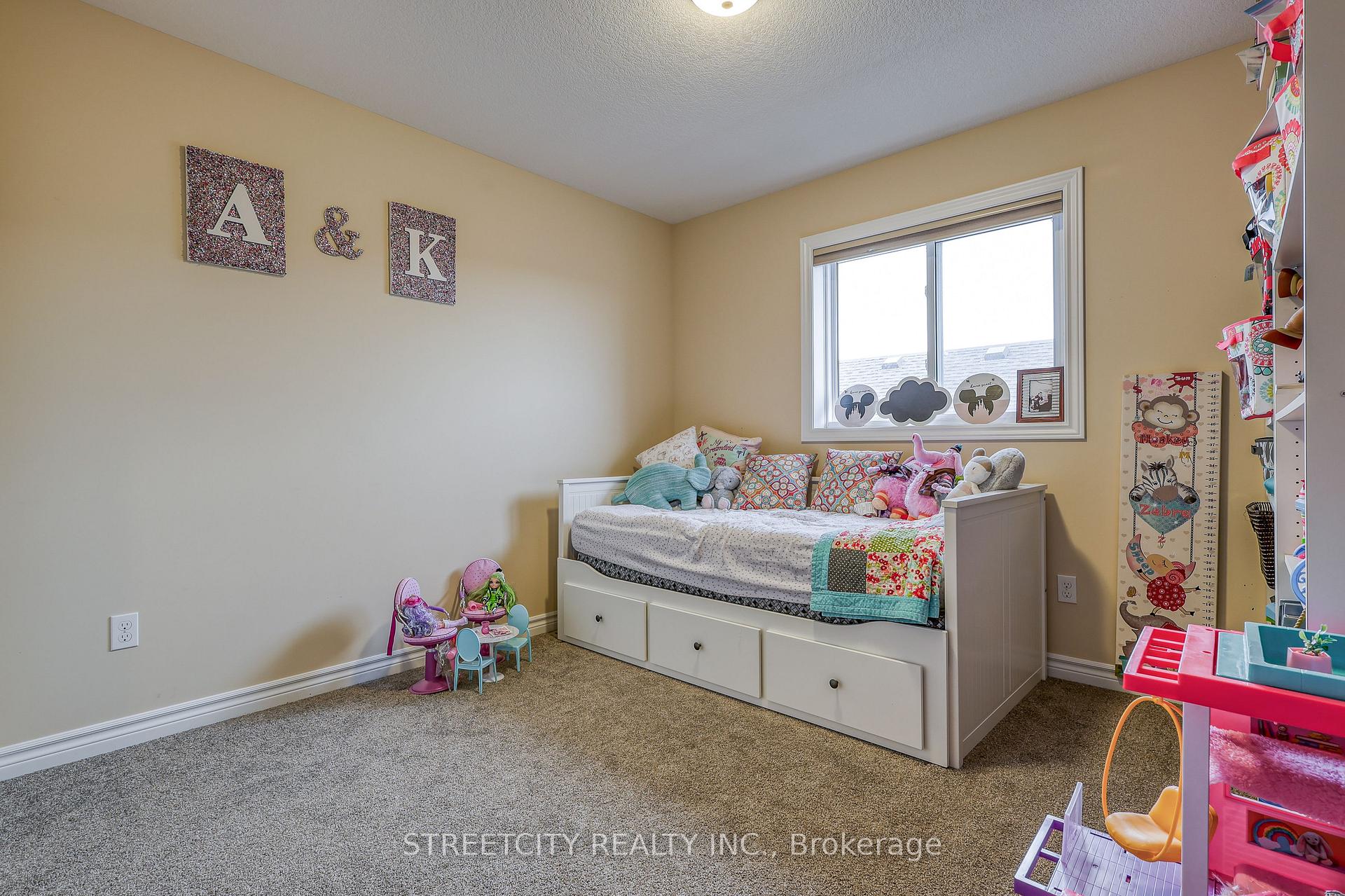 Photo 16 of 26 Bridle Path, St. Thomas — HOMEH