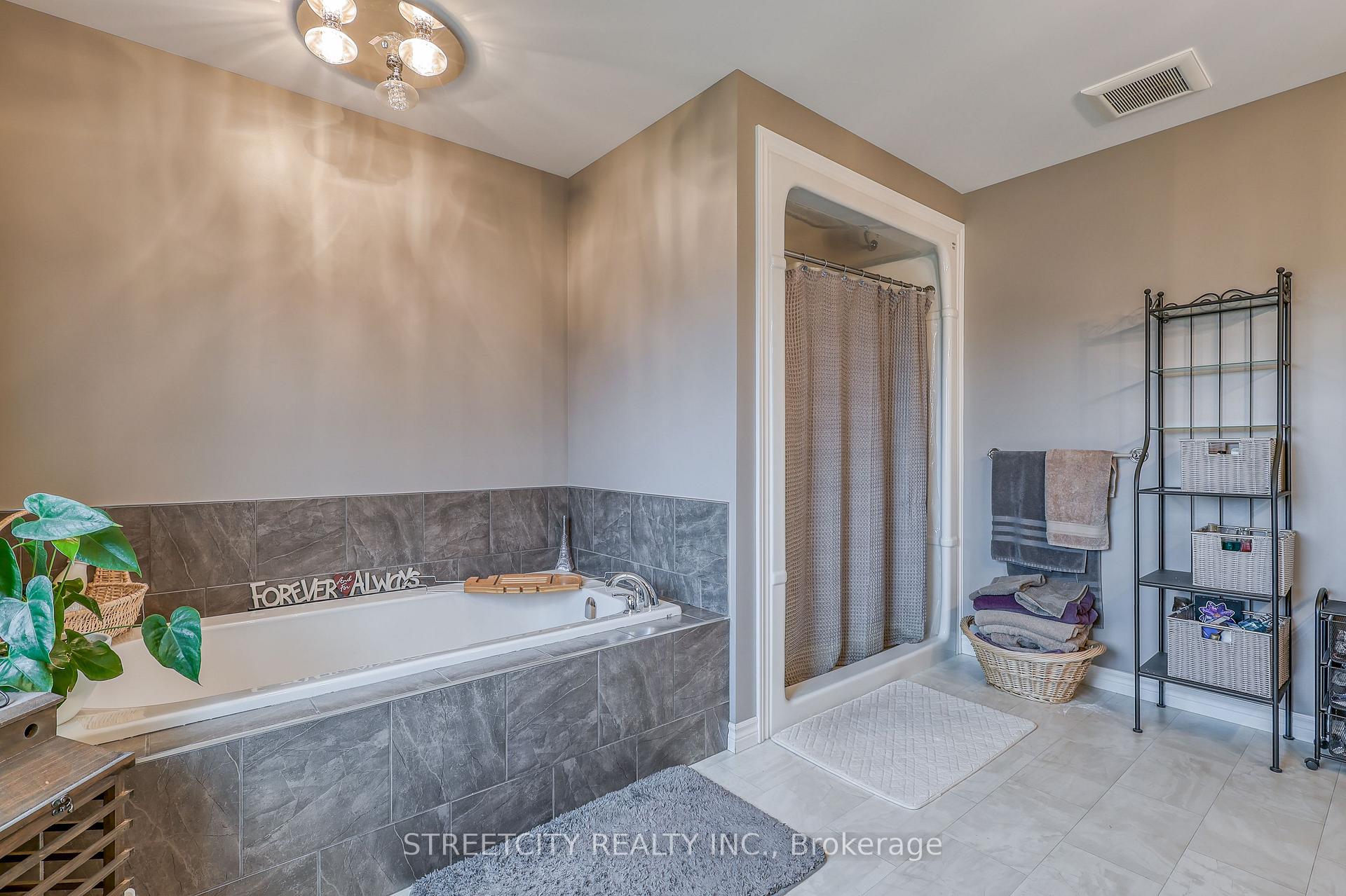 Photo 21 of 26 Bridle Path, St. Thomas — HOMEH