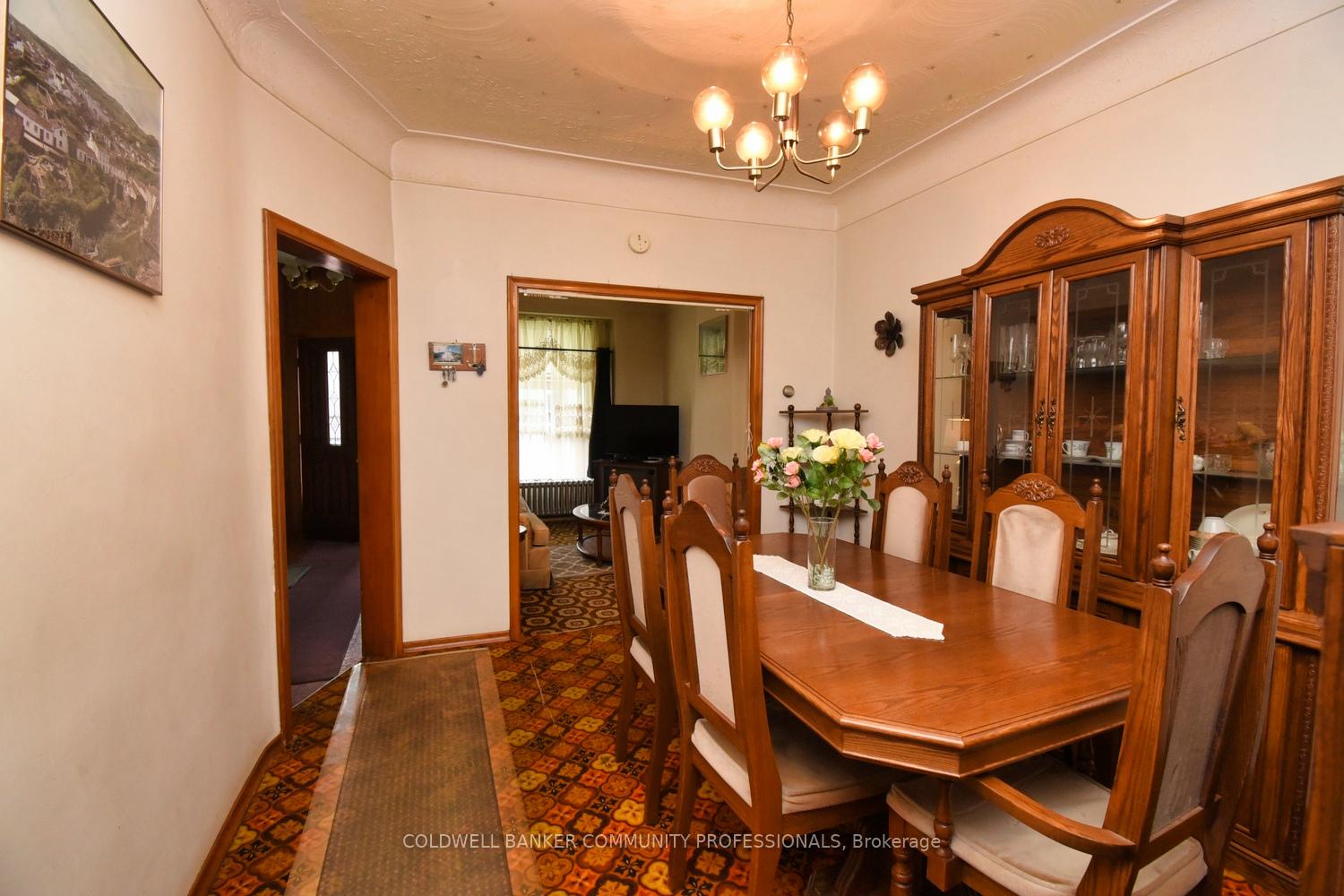Photo 6 of 48 Fullerton Avenue, Hamilton, Gibson — HOMEH