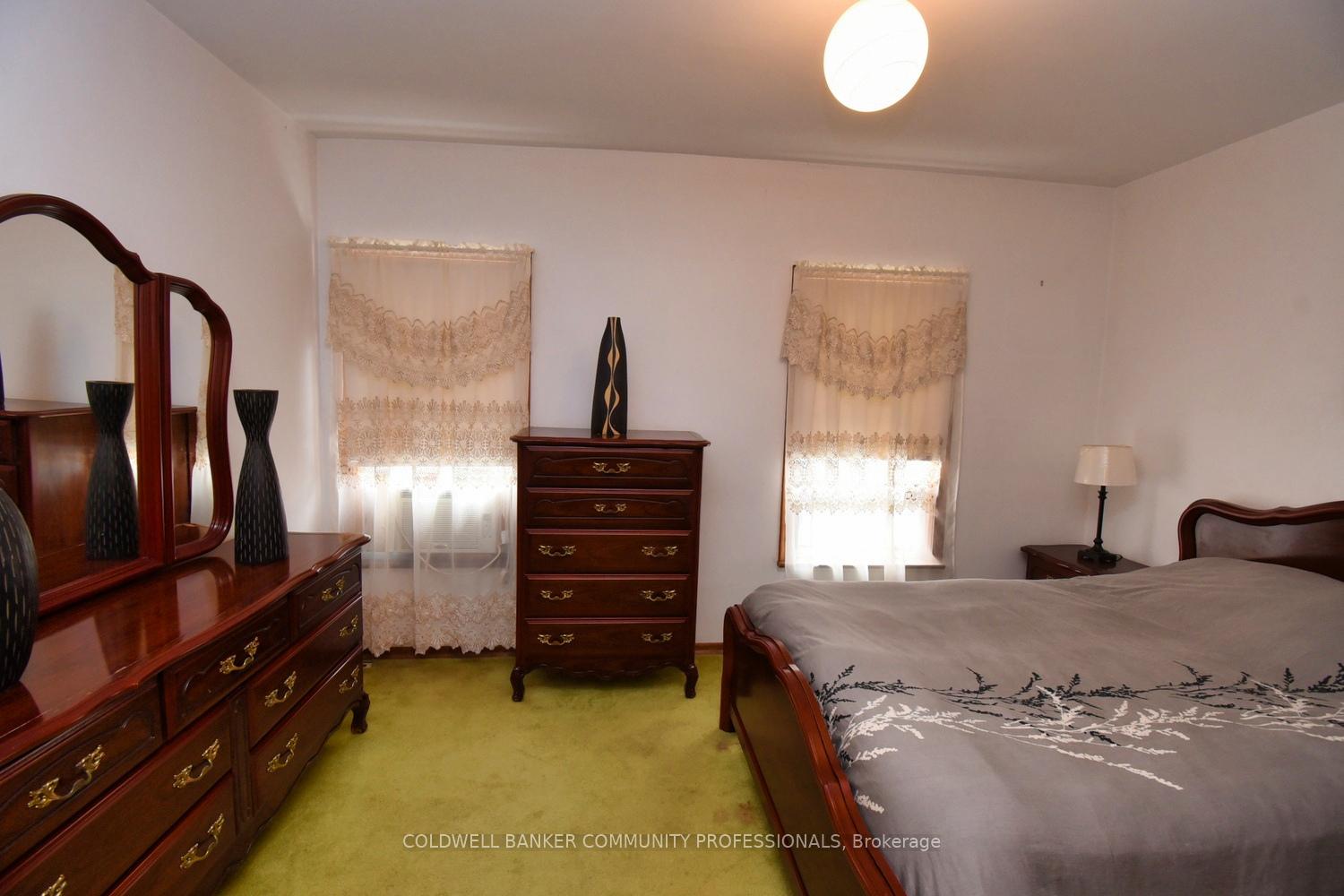 Photo 9 of 48 Fullerton Avenue, Hamilton, Gibson — HOMEH