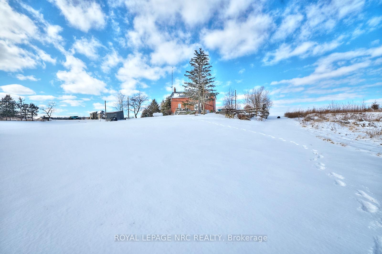 Photo 8 of 2638 Fifth Street, St. Catharines, Rural Fourth — HOMEH