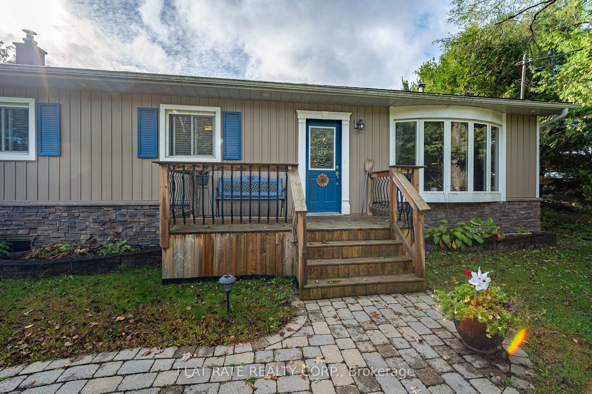 Photo 2 of 347 Birchview Road, Douro-Dummer — HOMEH