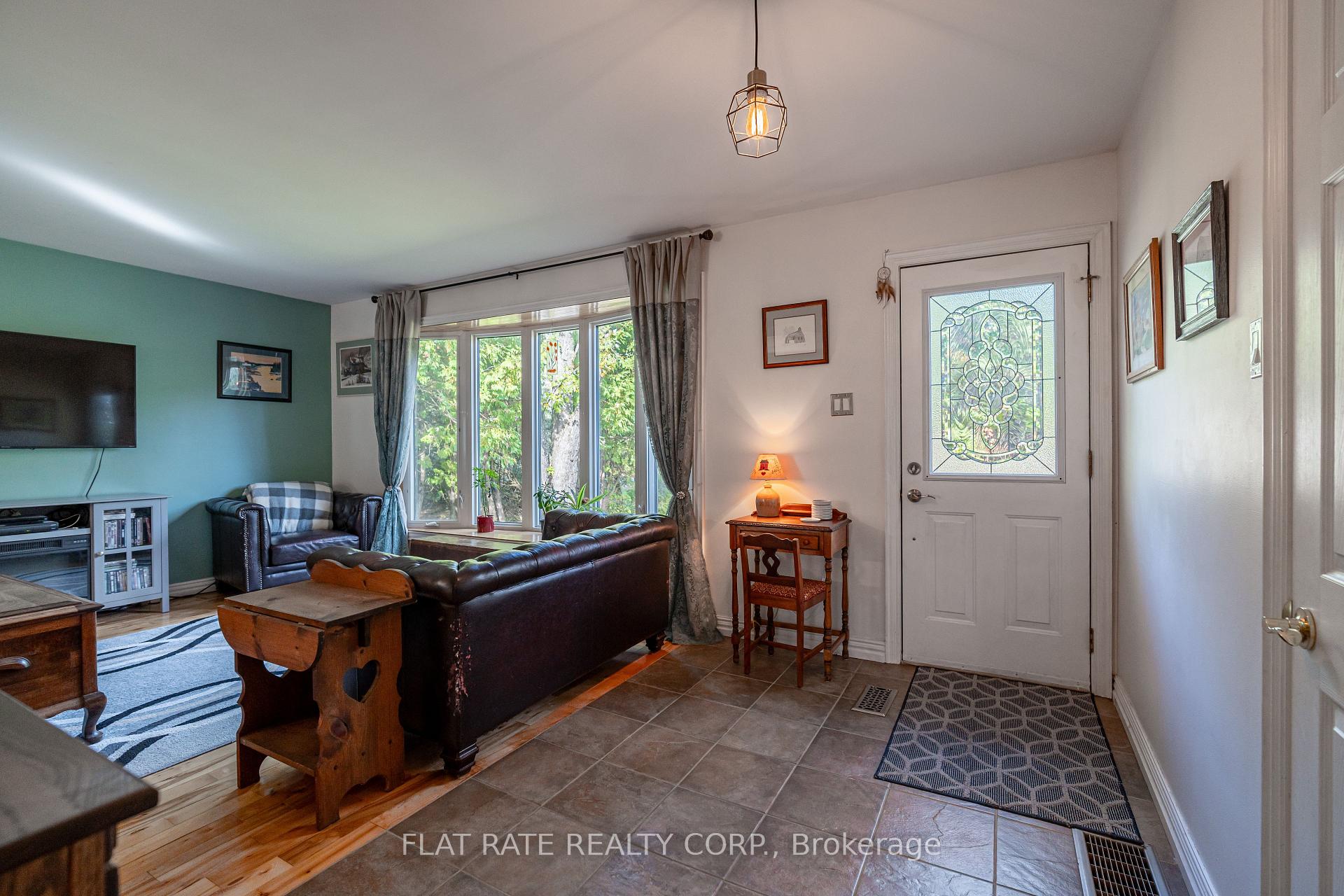 Photo 7 of 347 Birchview Road, Douro-Dummer — HOMEH