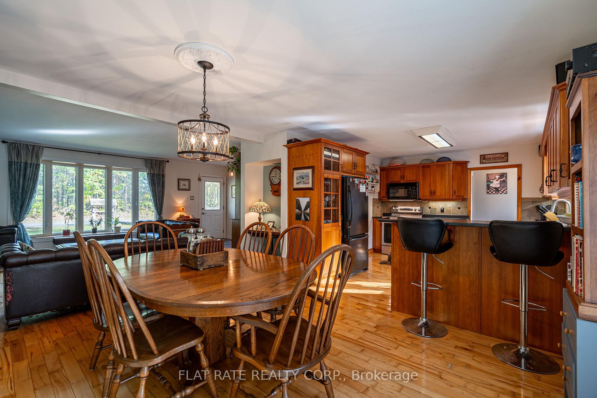 Photo 12 of 347 Birchview Road, Douro-Dummer — HOMEH