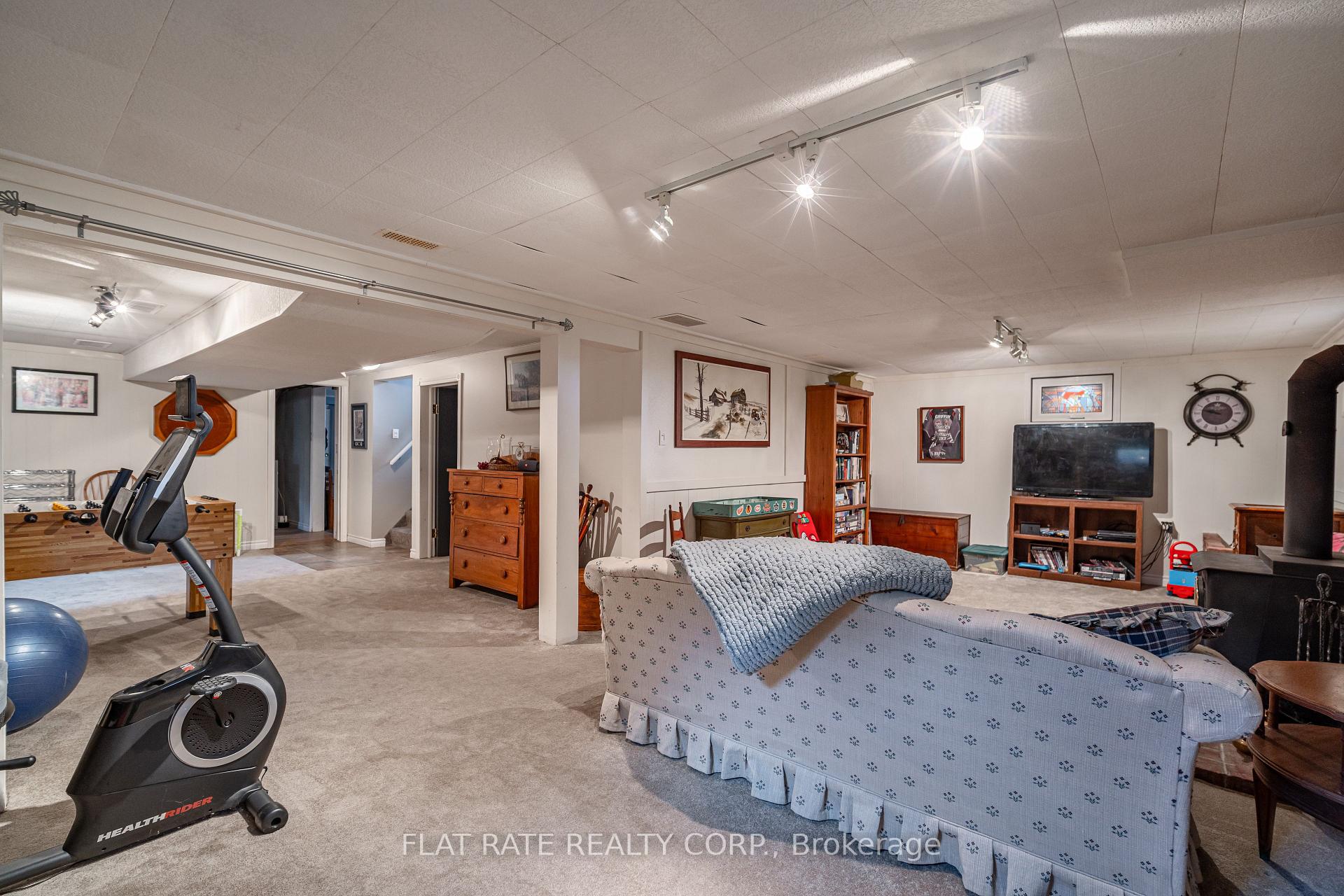 Photo 25 of 347 Birchview Road, Douro-Dummer — HOMEH