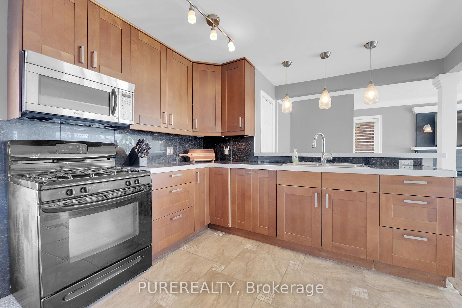 Photo 39 of 7 Byrne Boulevard, St. Catharines, Glendale/Glenridge — HOMEH