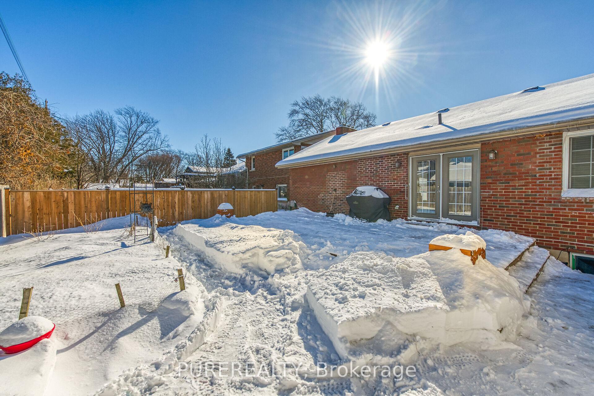 Photo 94 of 7 Byrne Boulevard, St. Catharines, Glendale/Glenridge — HOMEH