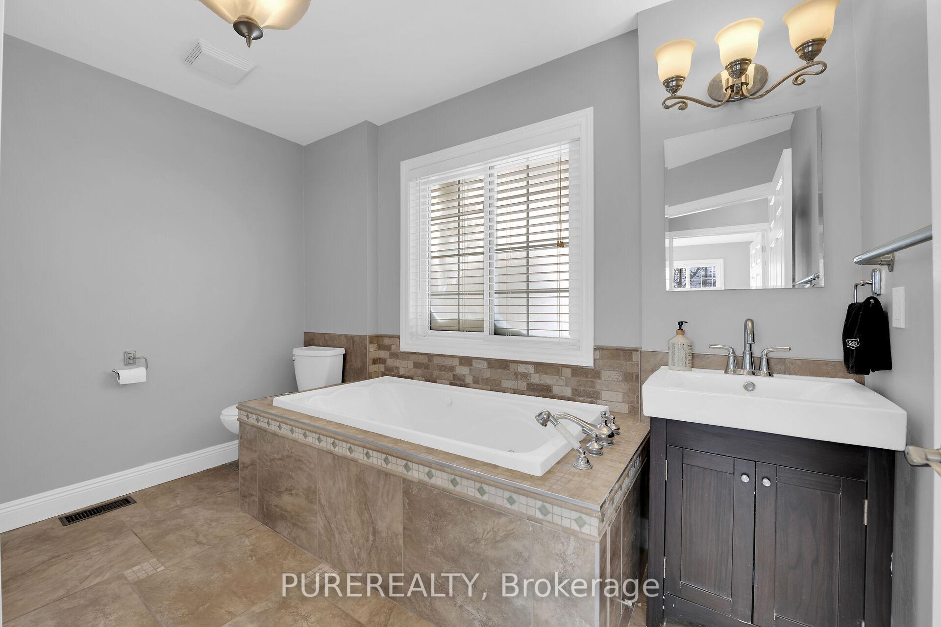 Photo 21 of 7 Byrne Boulevard, St. Catharines, Glendale/Glenridge — HOMEH