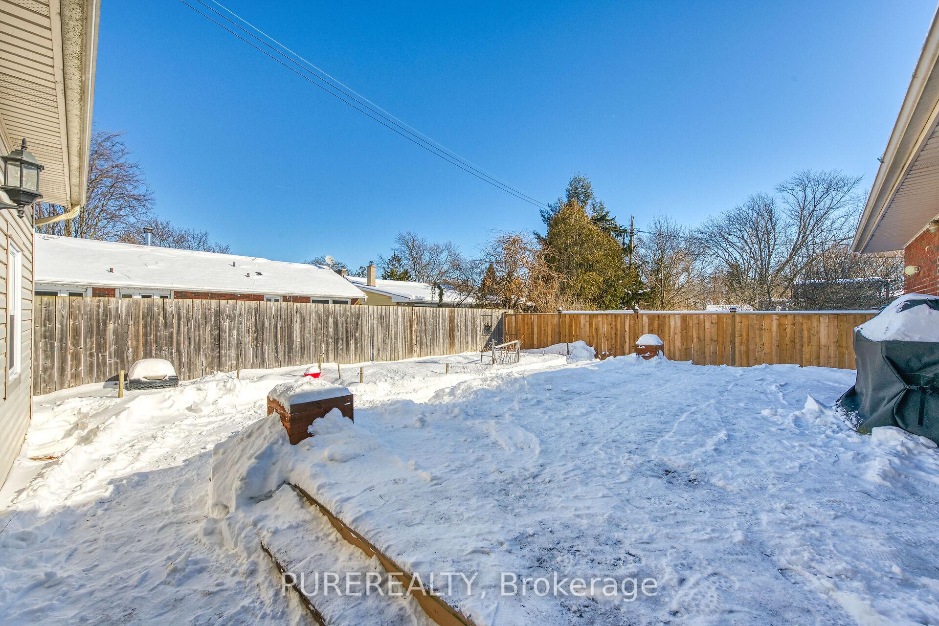 Photo 84 of 7 Byrne Boulevard, St. Catharines, Glendale/Glenridge — HOMEH