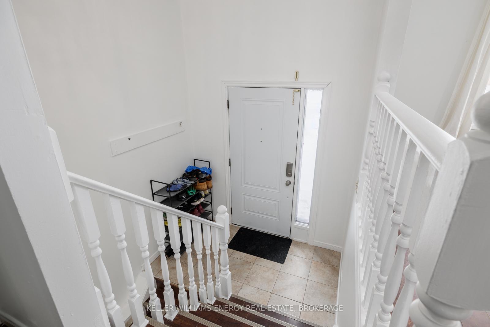 Photo 24 of 62 Autumn Place, St. Catharines, Secord Woods — HOMEH