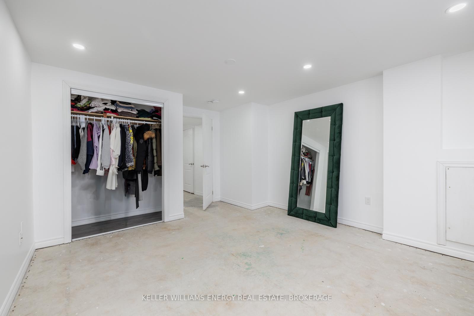 Photo 42 of 62 Autumn Place, St. Catharines, Secord Woods — HOMEH