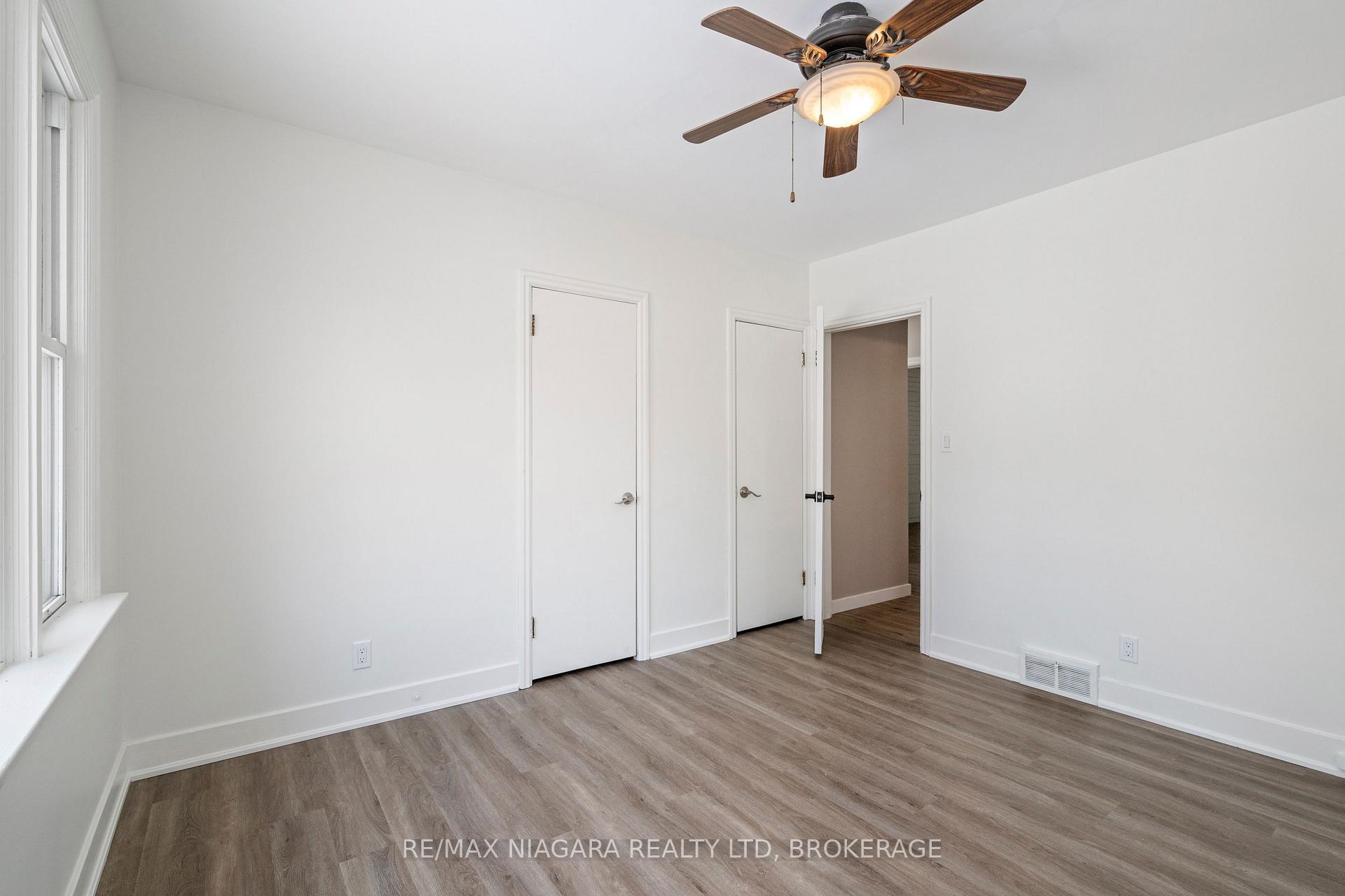 Photo 11 of 25 Dunkeld Avenue, St. Catharines, Carlton/Bunting — HOMEH