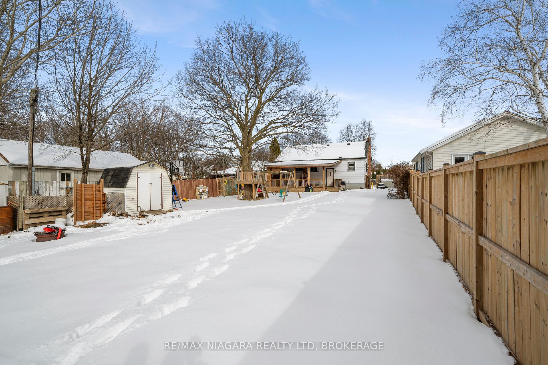 Photo 28 of 25 Dunkeld Avenue, St. Catharines, Carlton/Bunting — HOMEH