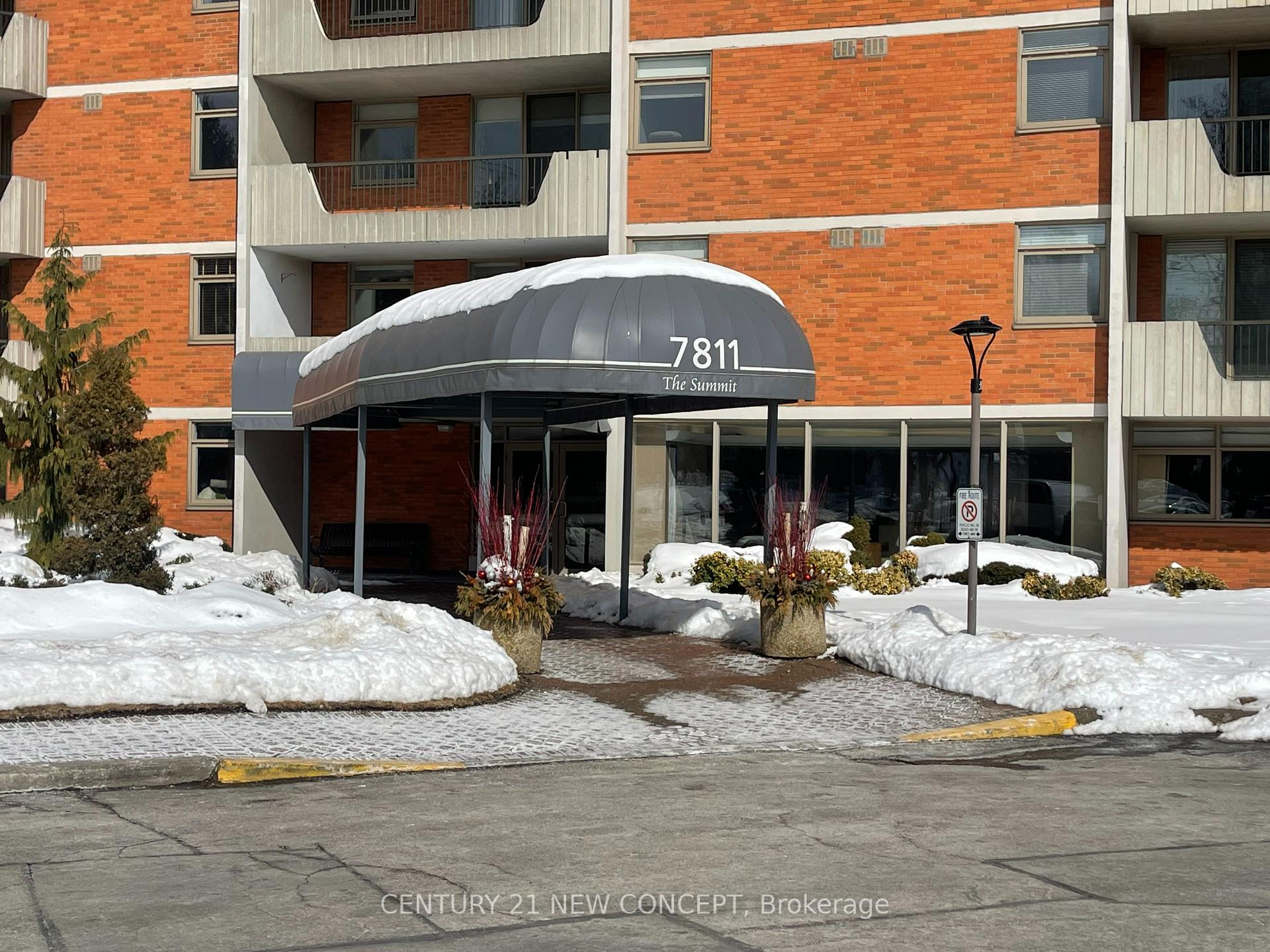 Photo 2 of Unit 207, 7811 Yonge Street, Markham, Thornhill — HOMEH