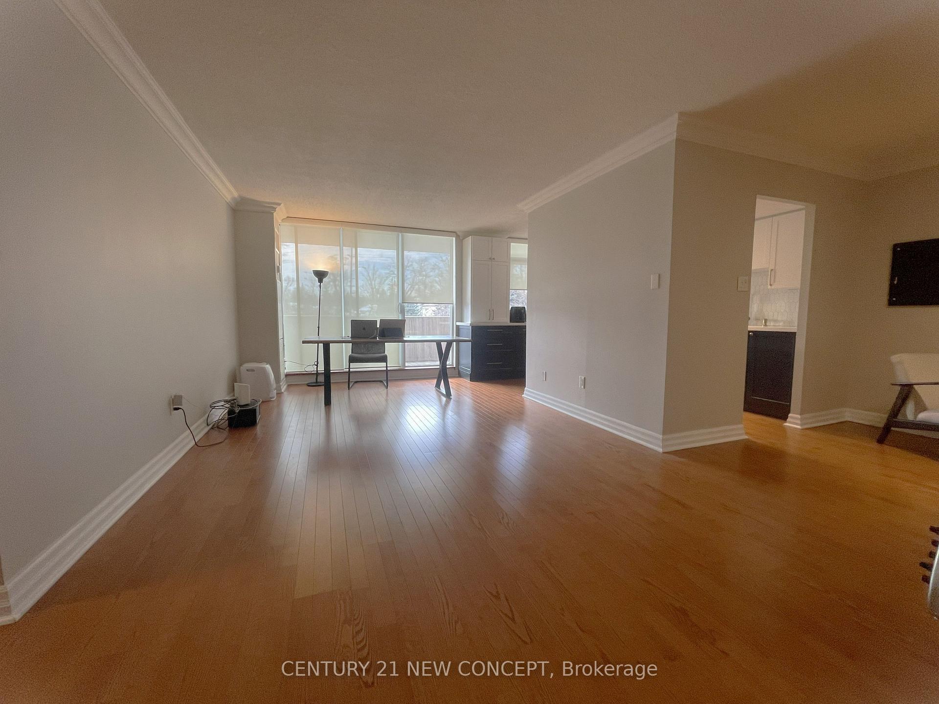 Photo 10 of Unit 207, 7811 Yonge Street, Markham, Thornhill — HOMEH