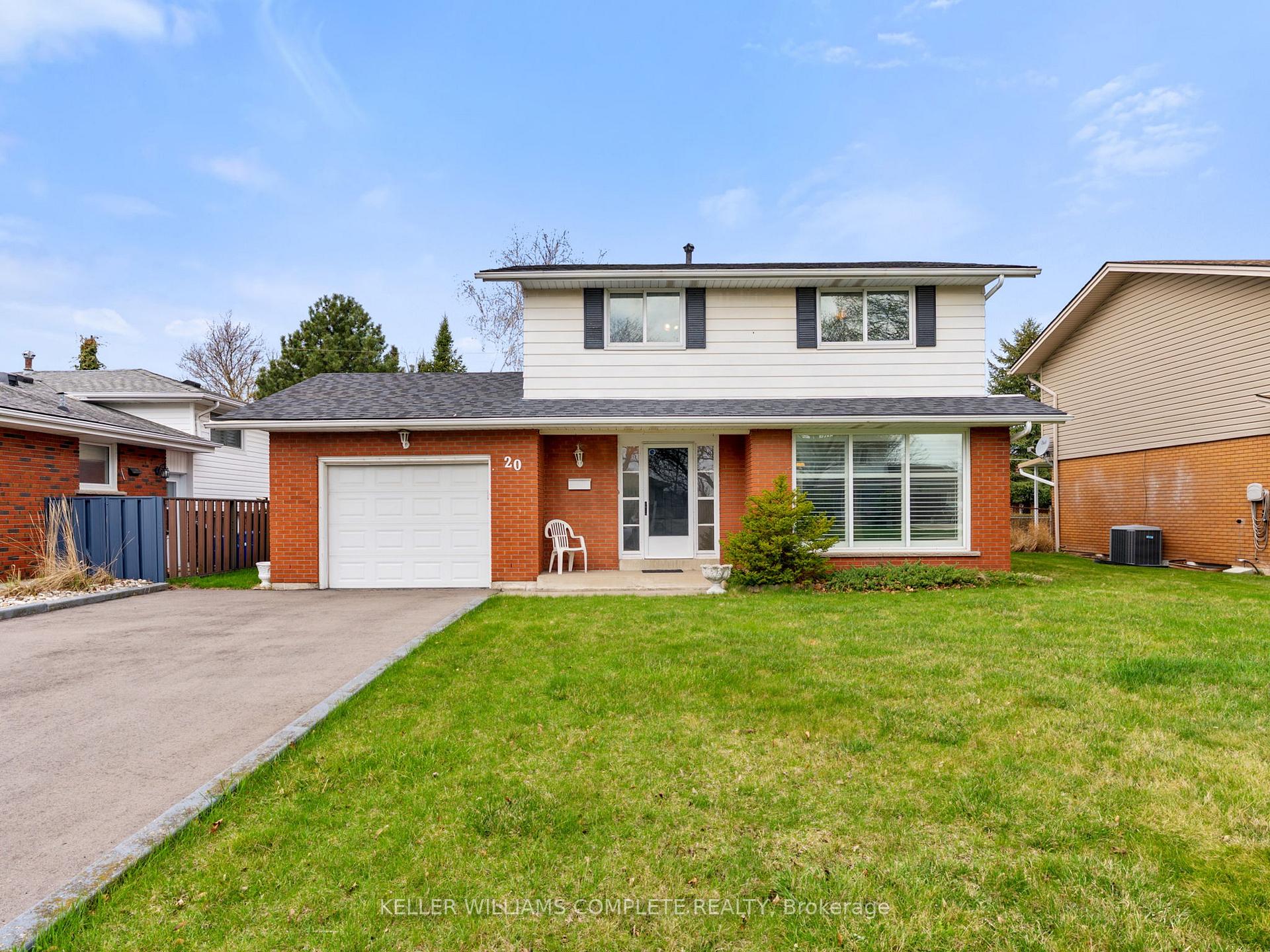 Photo 2 of 20 Ramsgate Drive, Hamilton, Stoney Creek — HOMEH