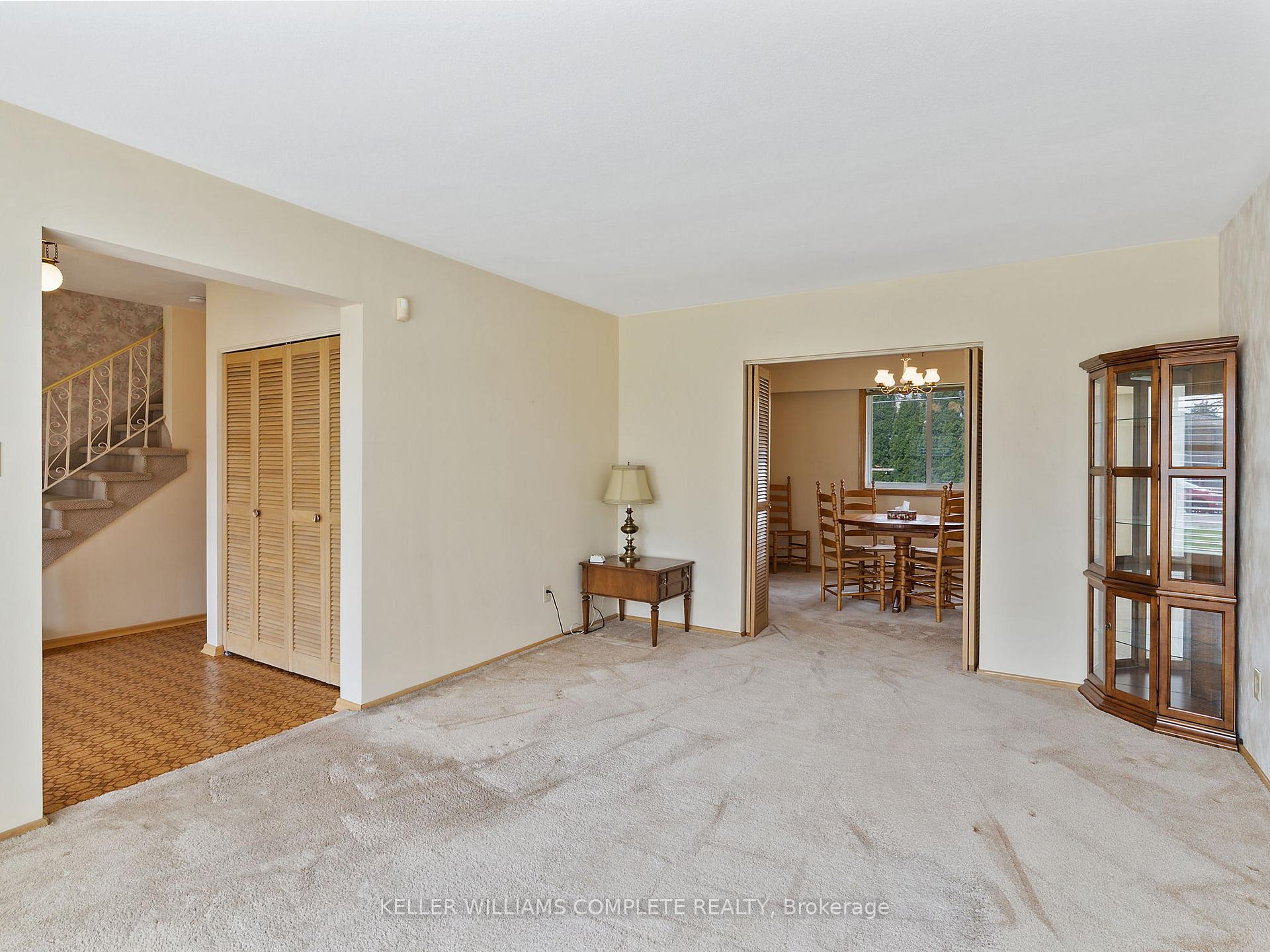 Photo 11 of 20 Ramsgate Drive, Hamilton, Stoney Creek — HOMEH