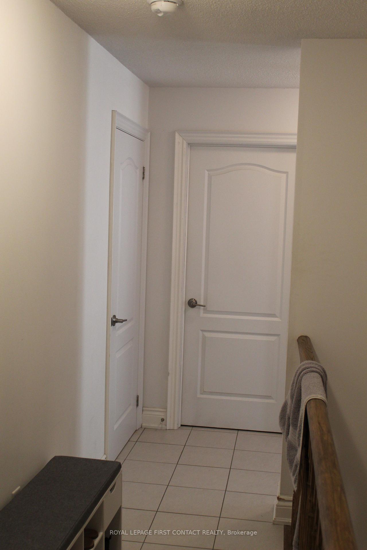 Photo 4 of Unit 1, 33 Madelaine Drive, Barrie, Painswick South — HOMEH