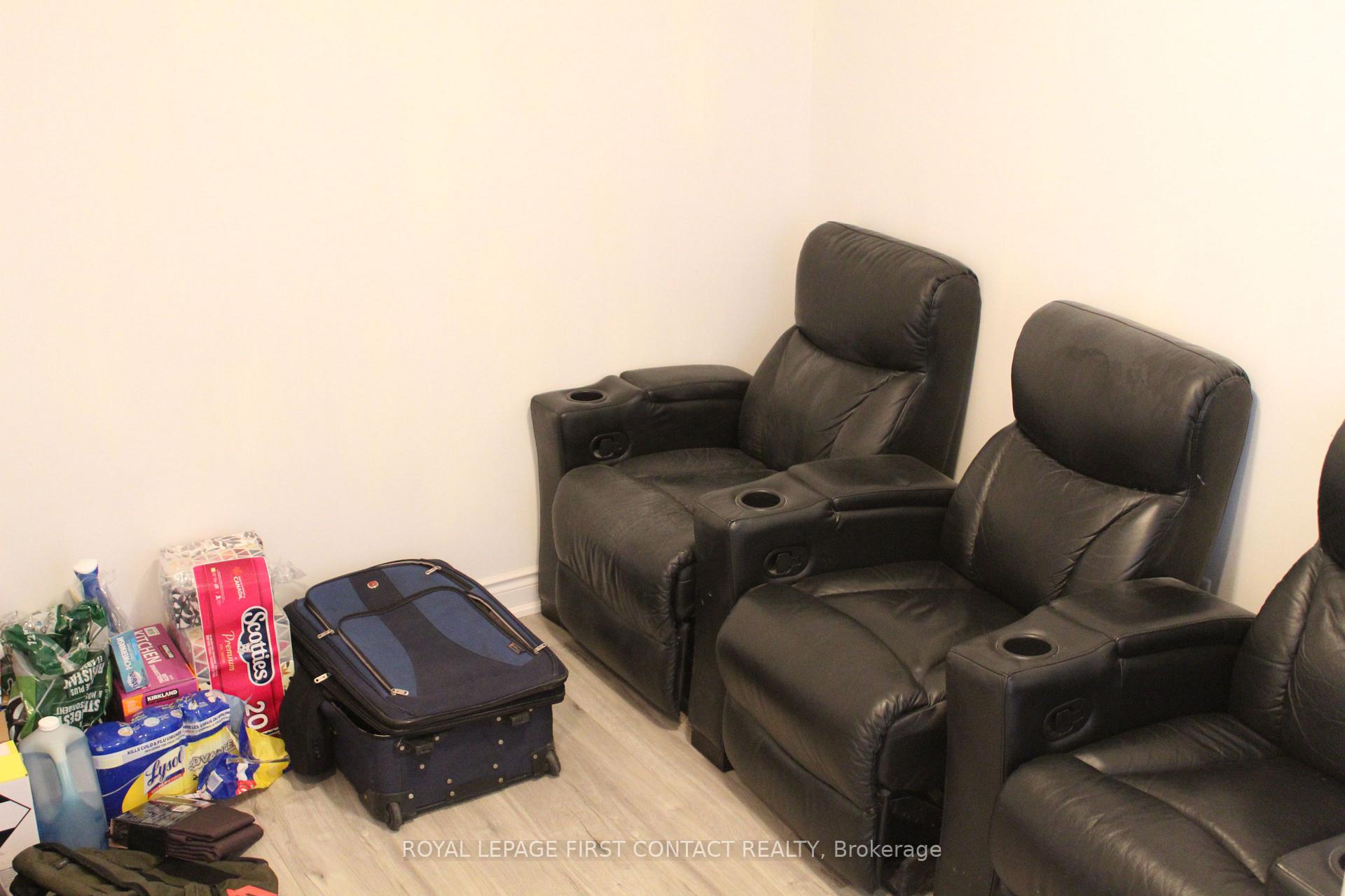 Photo 8 of Unit 1, 33 Madelaine Drive, Barrie, Painswick South — HOMEH
