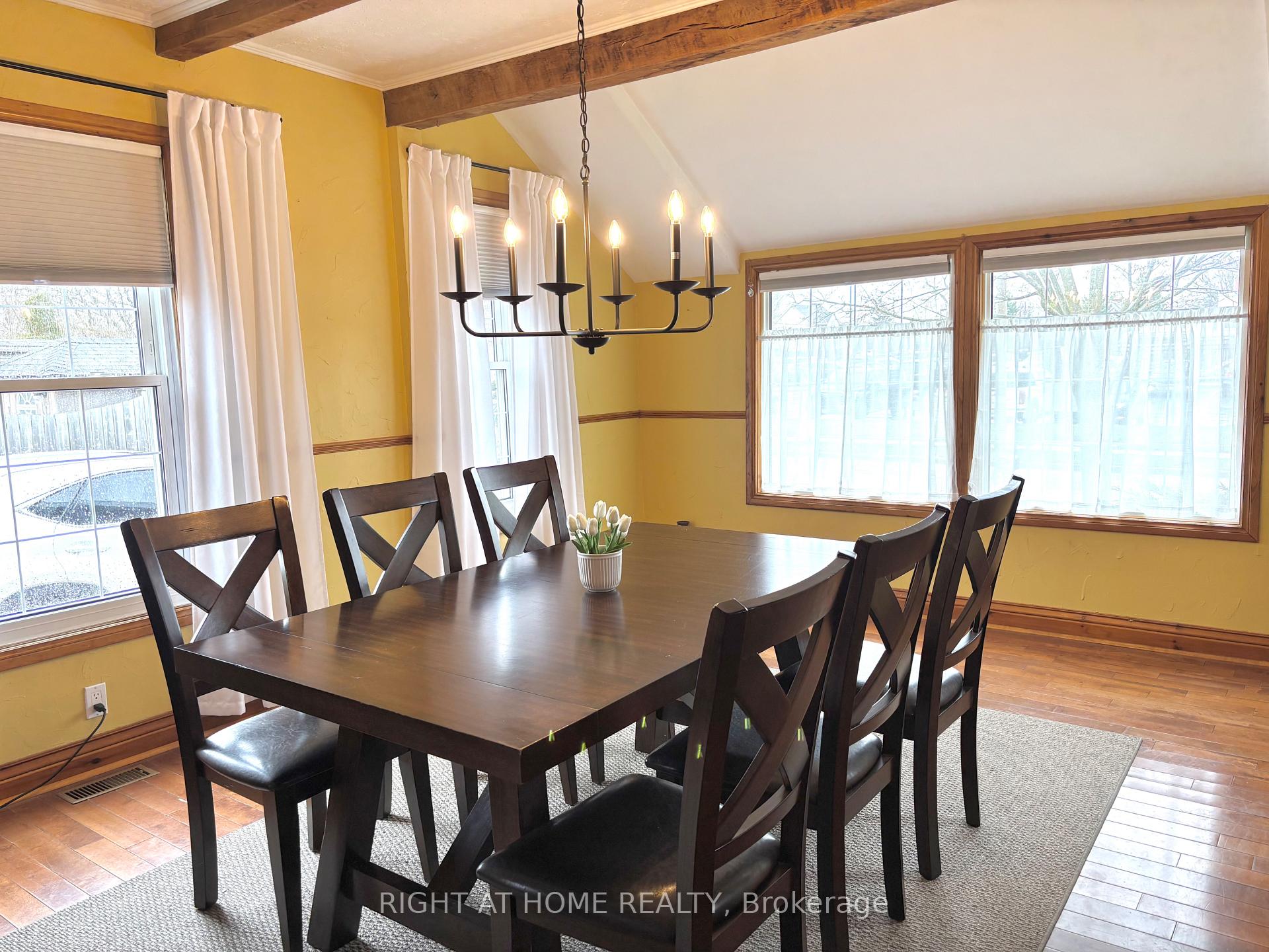 Photo 9 of 5 Wilholme Drive, St. Catharines, Grapeview — HOMEH