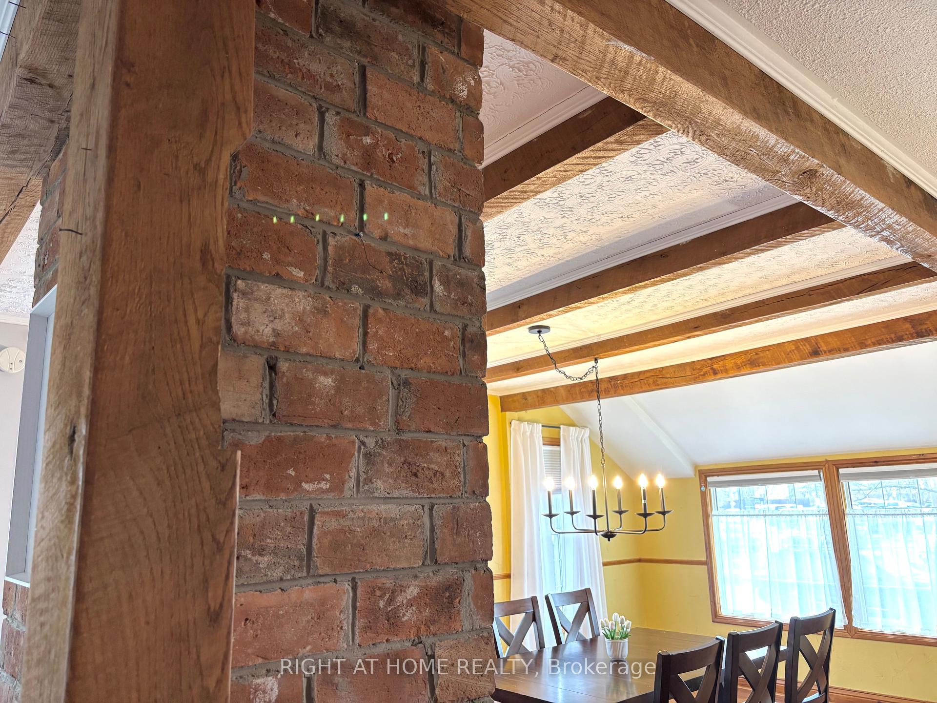 Photo 13 of 5 Wilholme Drive, St. Catharines, Grapeview — HOMEH