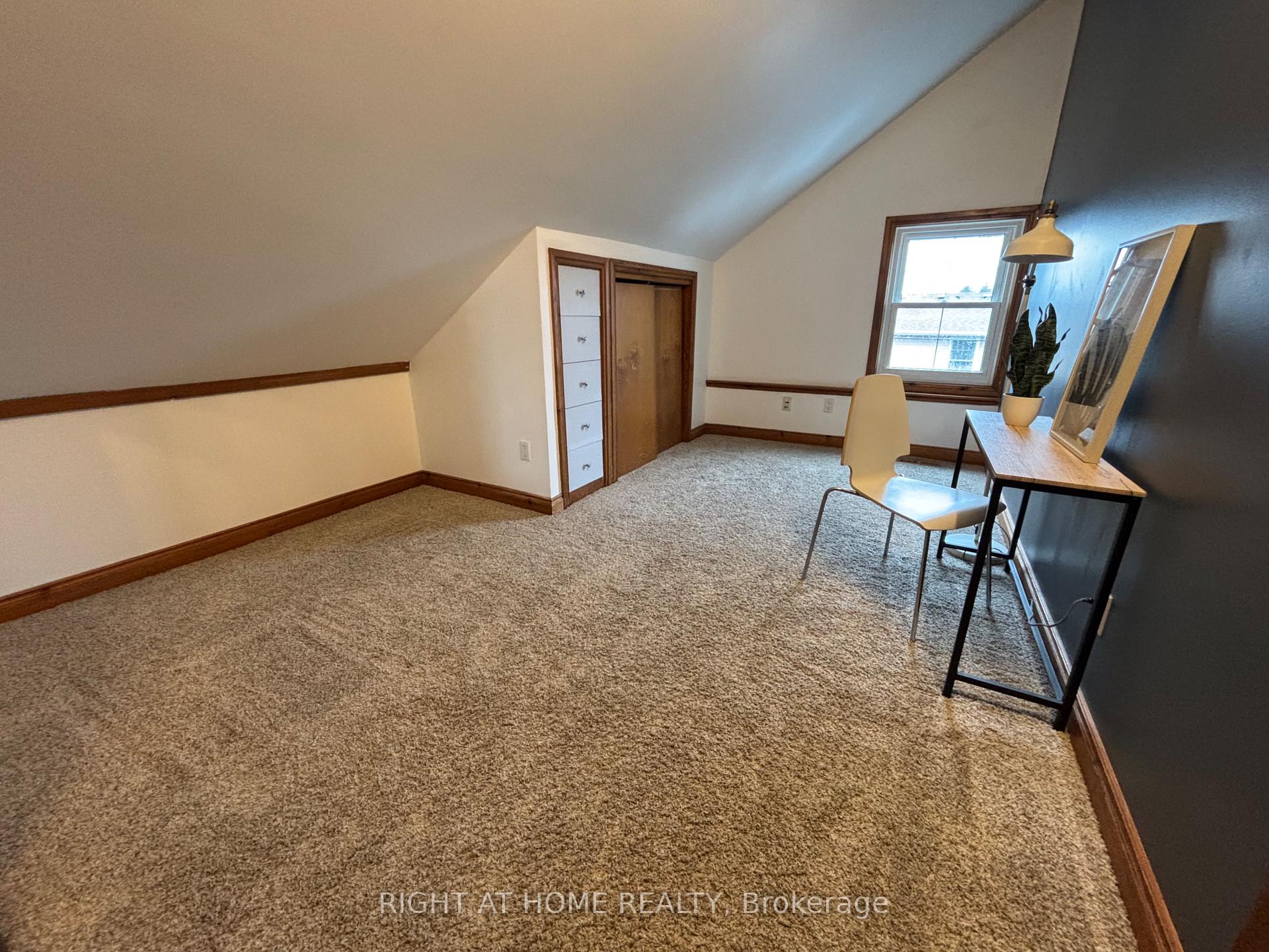 Photo 40 of 5 Wilholme Drive, St. Catharines, Grapeview — HOMEH