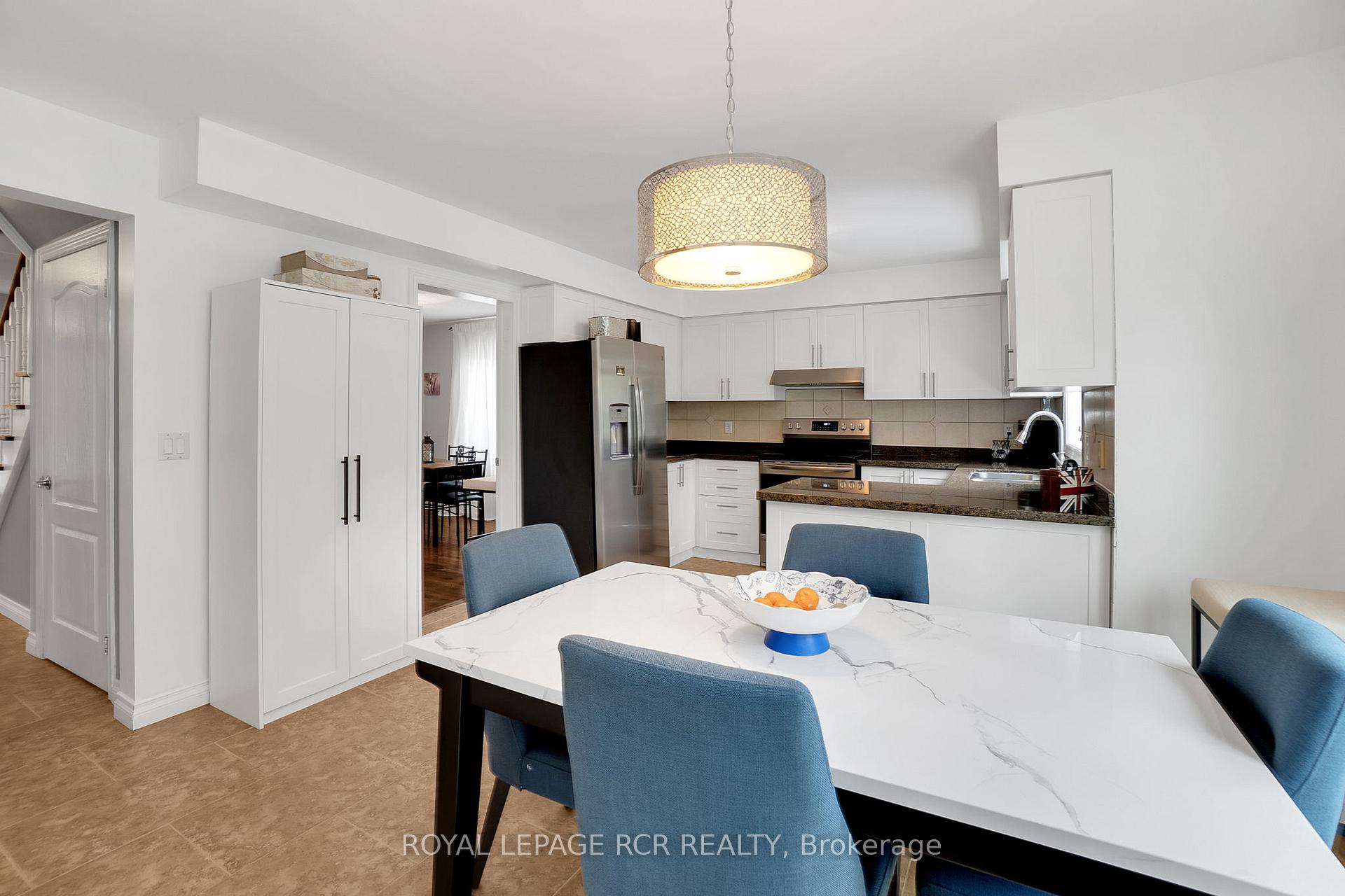 Photo 16 of 20 Marnet Court, Caledon, Bolton East — HOMEH
