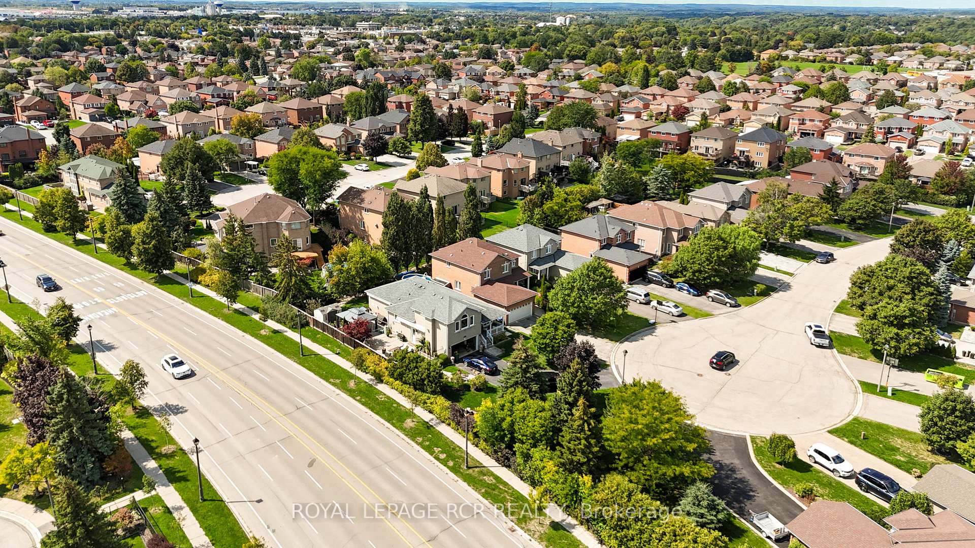 Photo 40 of 20 Marnet Court, Caledon, Bolton East — HOMEH