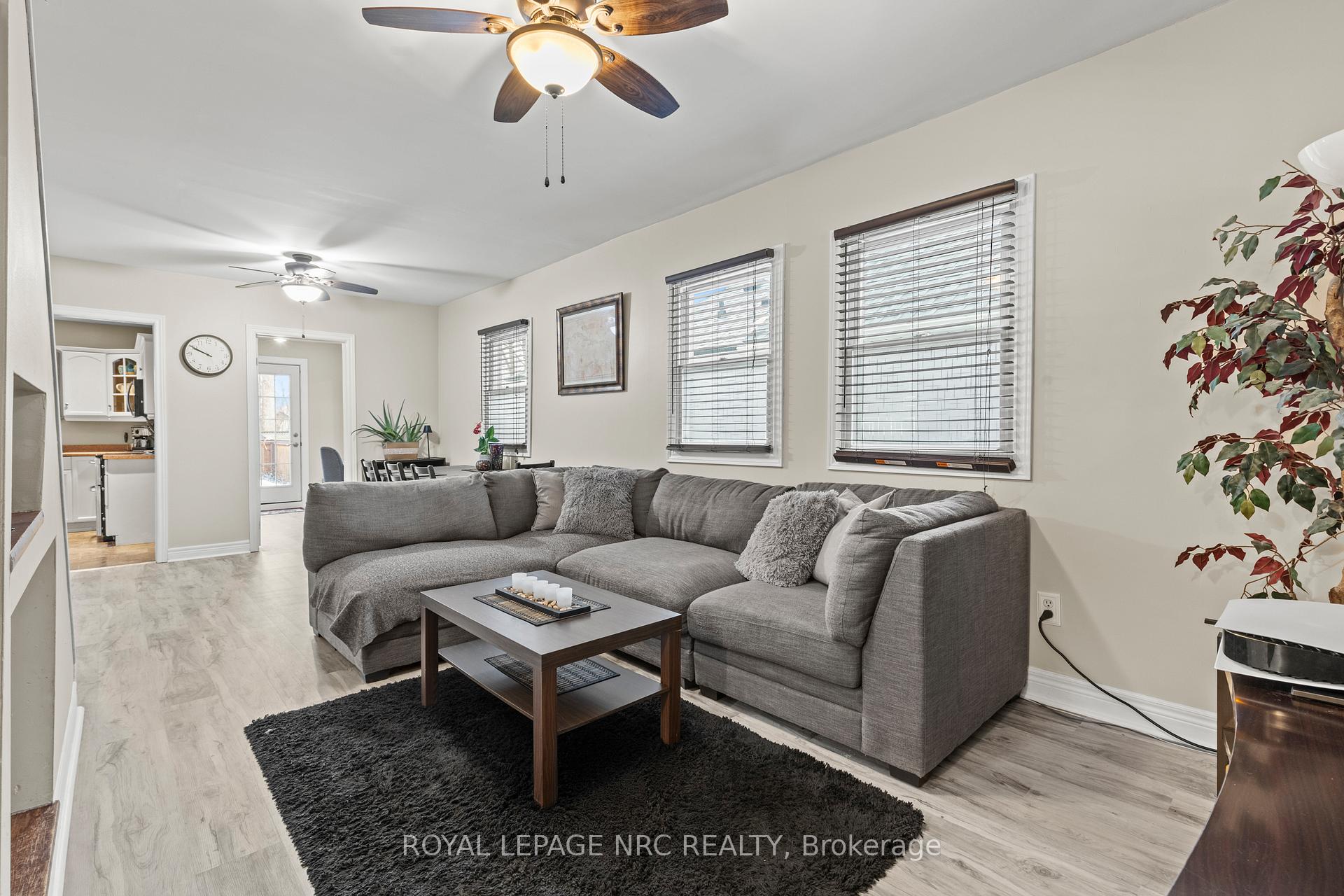 Photo 8 of 7 Marlborough Avenue, St. Catharines, Facer — HOMEH