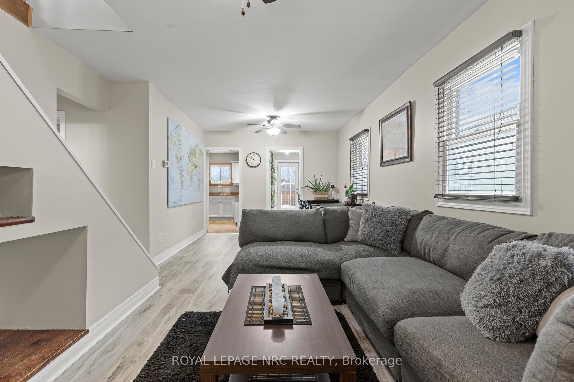 Photo 11 of 7 Marlborough Avenue, St. Catharines, Facer — HOMEH