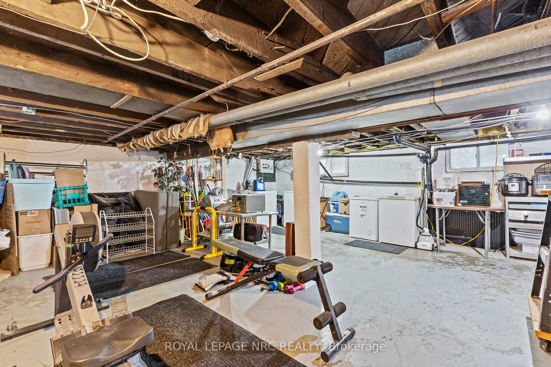 Photo 25 of 7 Marlborough Avenue, St. Catharines, Facer — HOMEH
