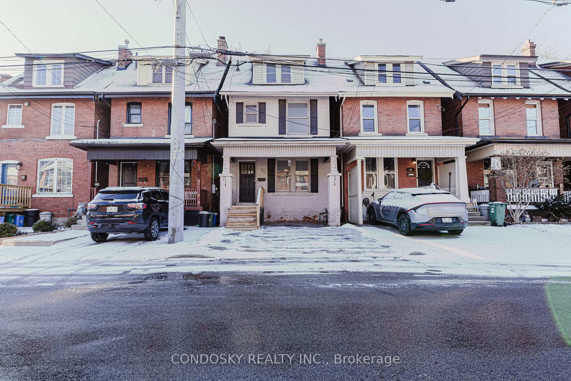Front of 32 Cumberland Avenue
