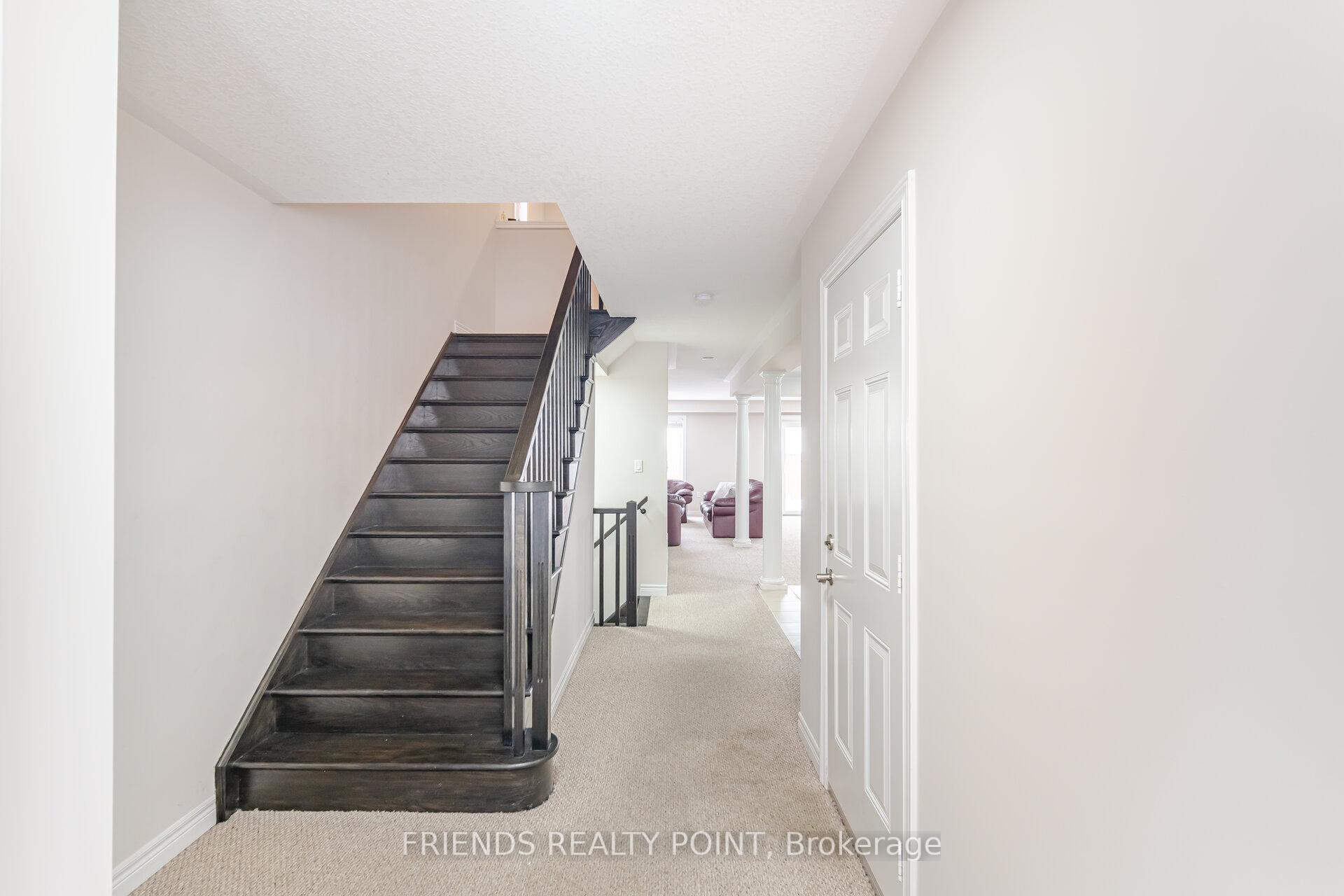 Photo 6 of 14 Bonhill Boulevard, Hamilton, Hannon — HOMEH
