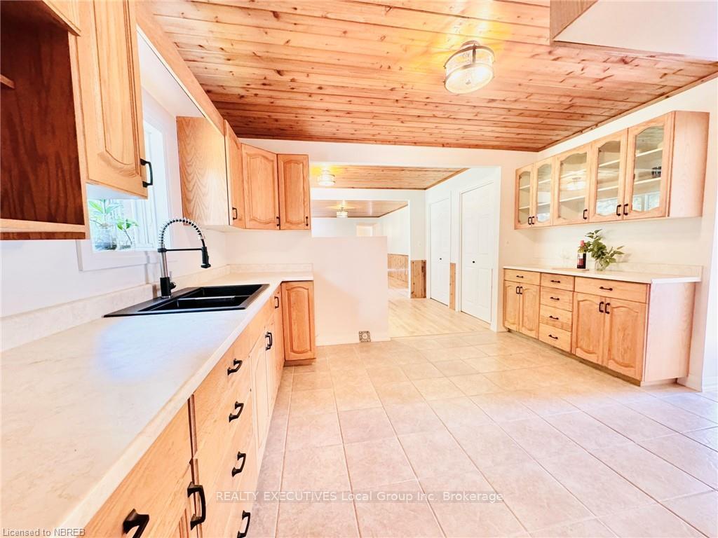 Photo 10 of 5797 Highway 17 E, Papineau-Cameron, Papineau Cameron — HOMEH