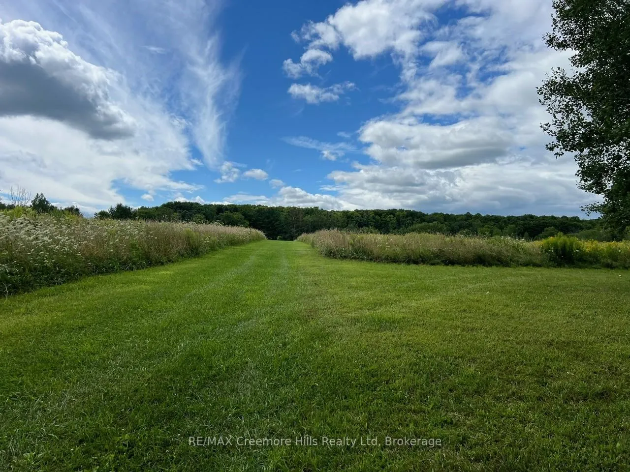 Photo 14 of 2332 Centre Line, Clearview, Rural Clearview — HOMEH